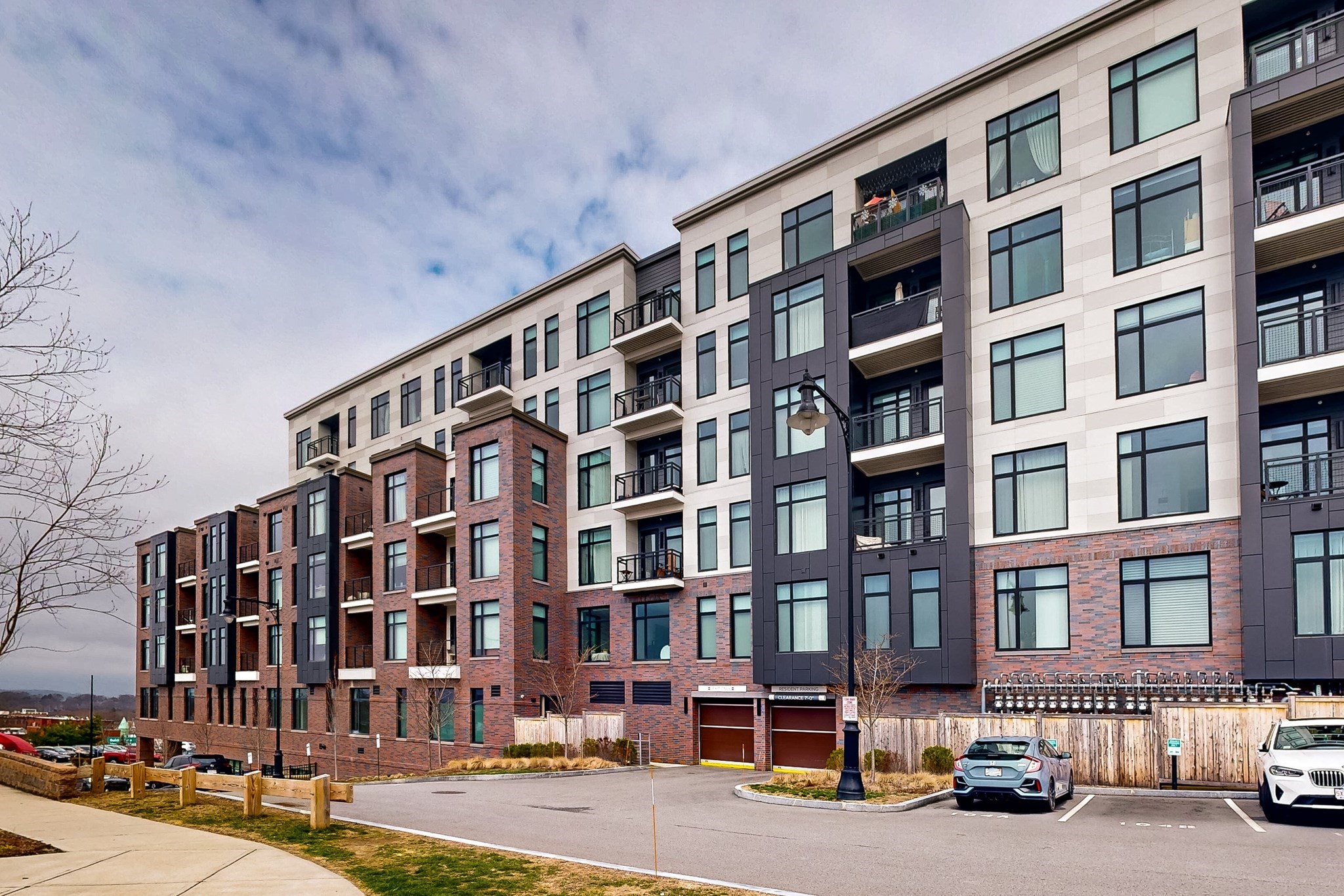 191 Washington Unit 720, Brighton, Boston, MA 02135