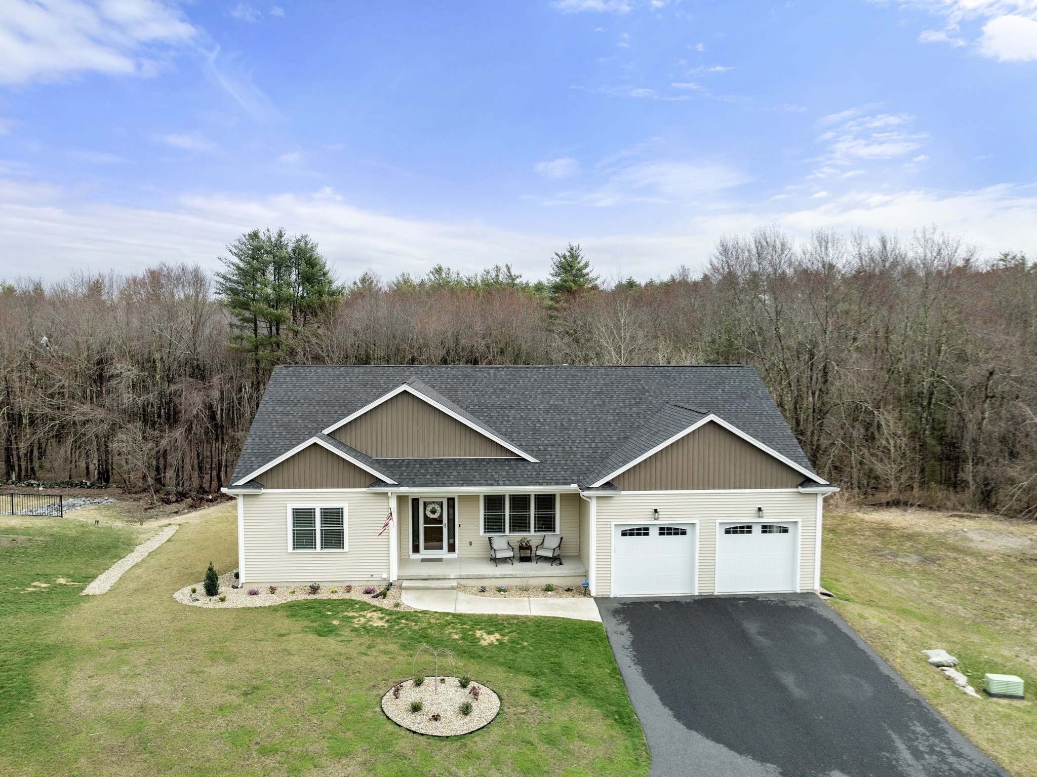 17 Sunny Crest Ln, Belchertown, MA 01007 - Image 2