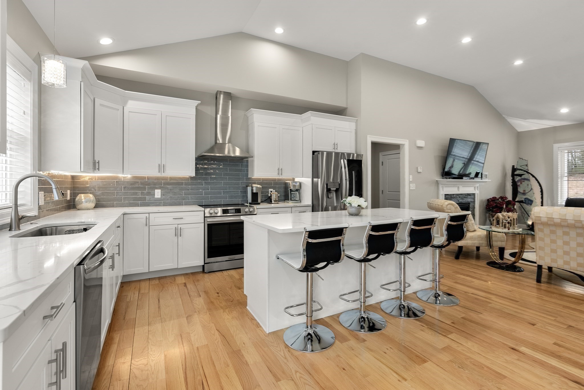 17 Sunny Crest Ln, Belchertown, MA 01007 - Image 8