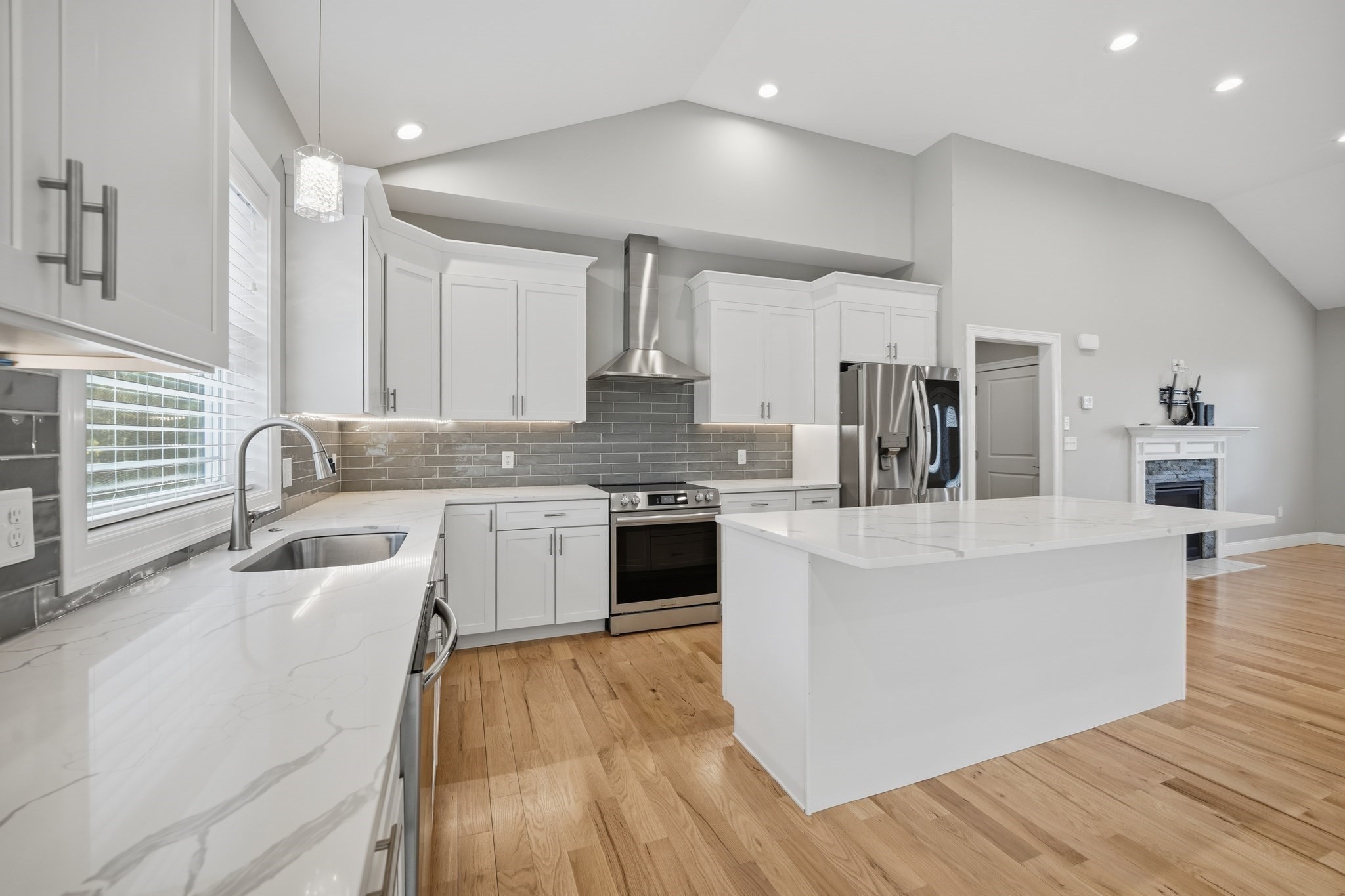 17 Sunny Crest Ln, Belchertown, MA 01007 - Image 9