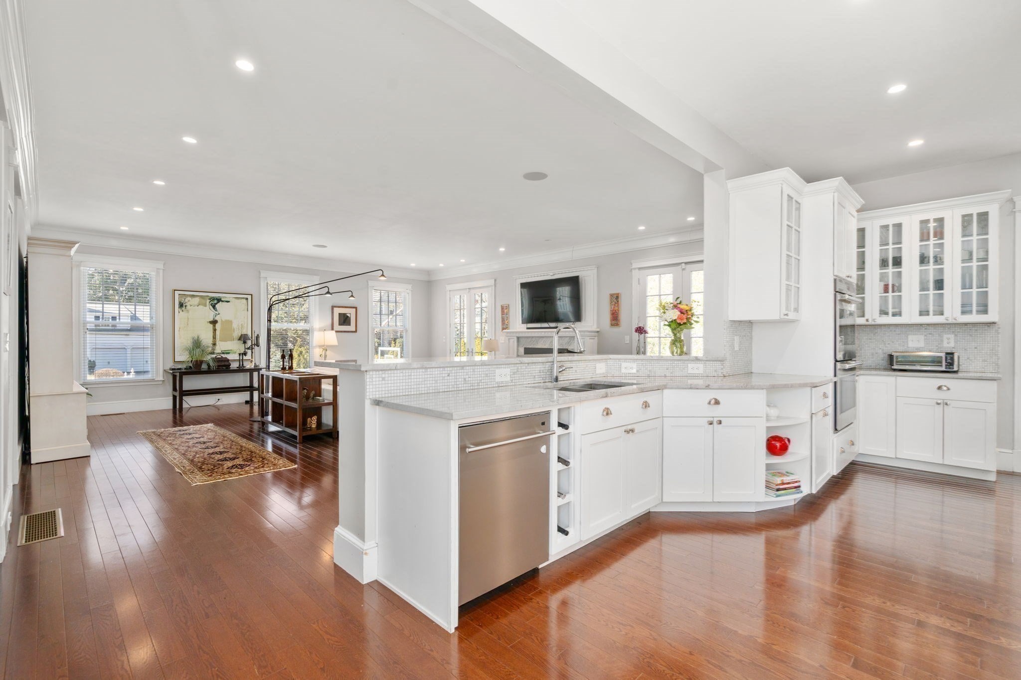 wellesley - #73357632
