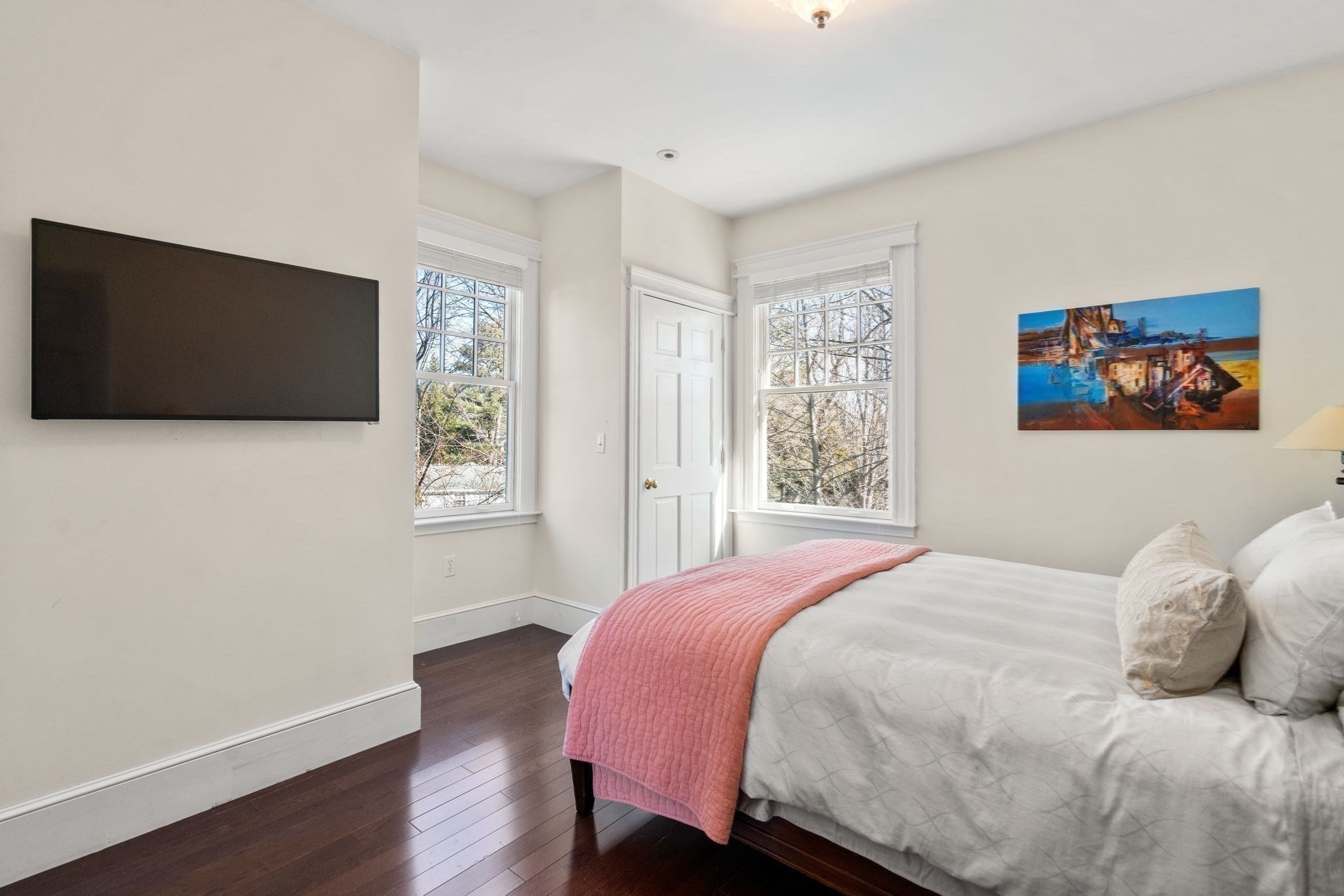 wellesley - #73357632
