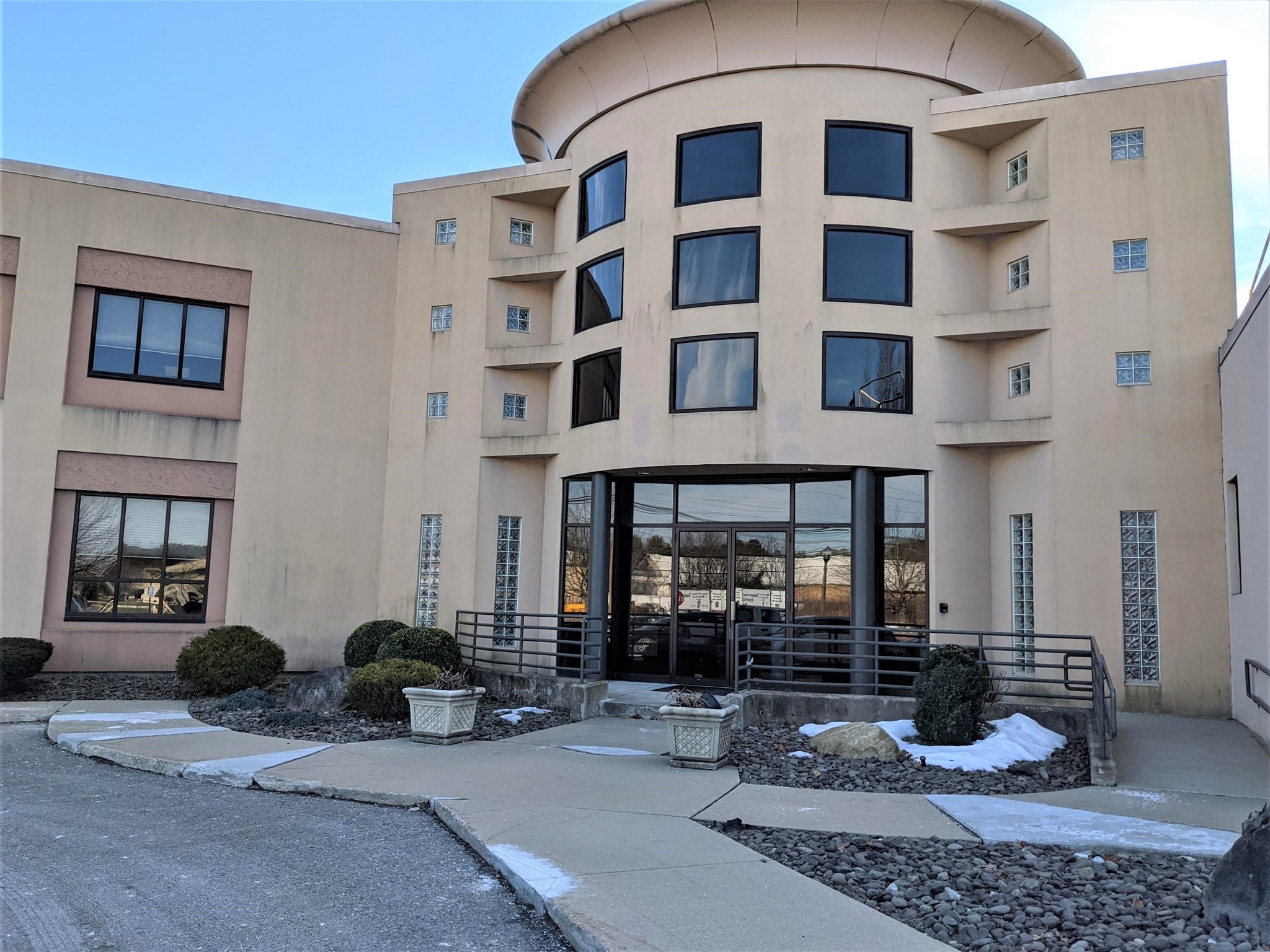 890 East St, Tewksbury, MA 01876 - Image 1