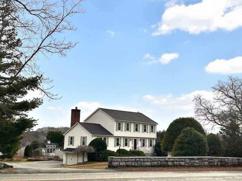 65 Carlisle St, Chelmsford, MA 01824 - Image 2