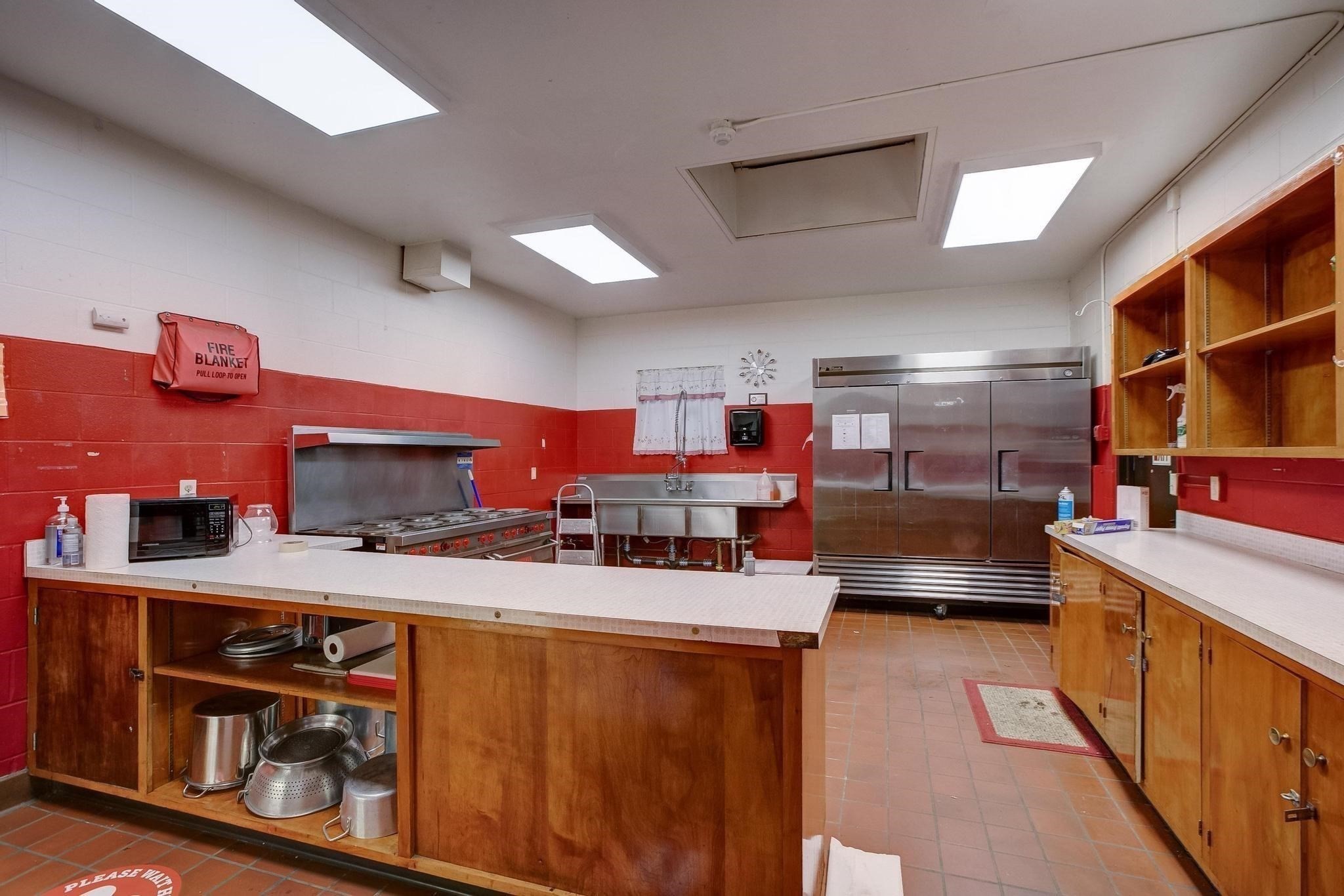 589 Boston St, Lynn, MA 01905 - Image 14