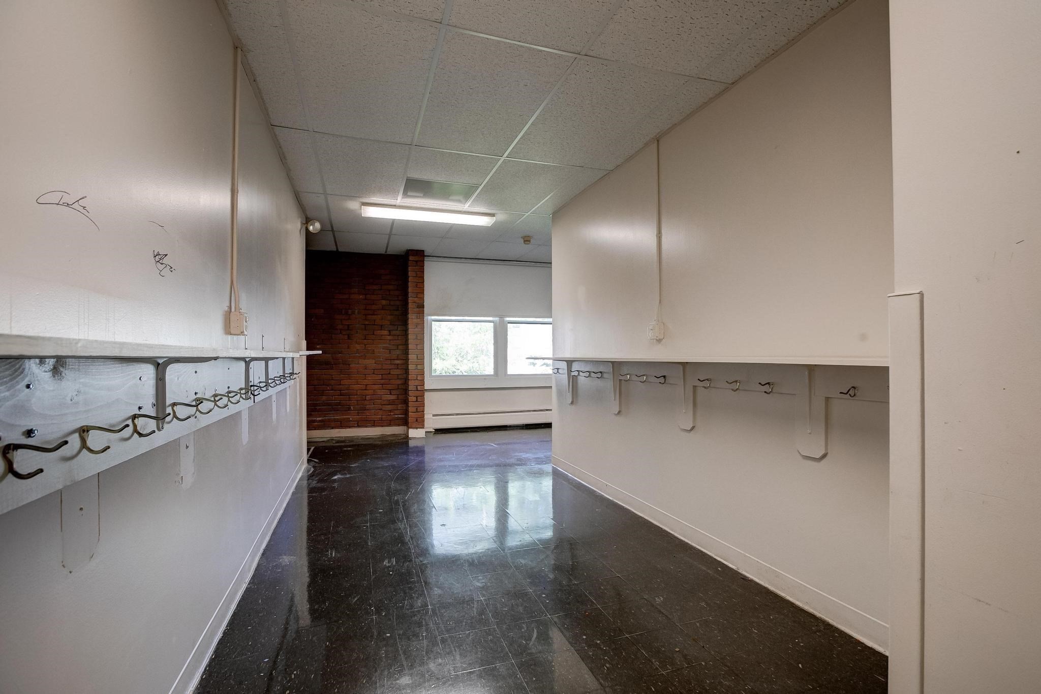 589 Boston St, Lynn, MA 01905 - Image 20