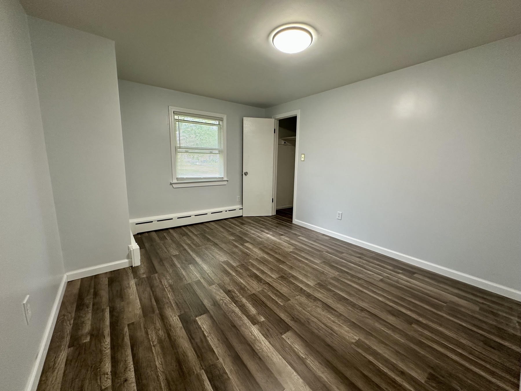 137 Carroll St, Springfield, MA 01108 - Image 11