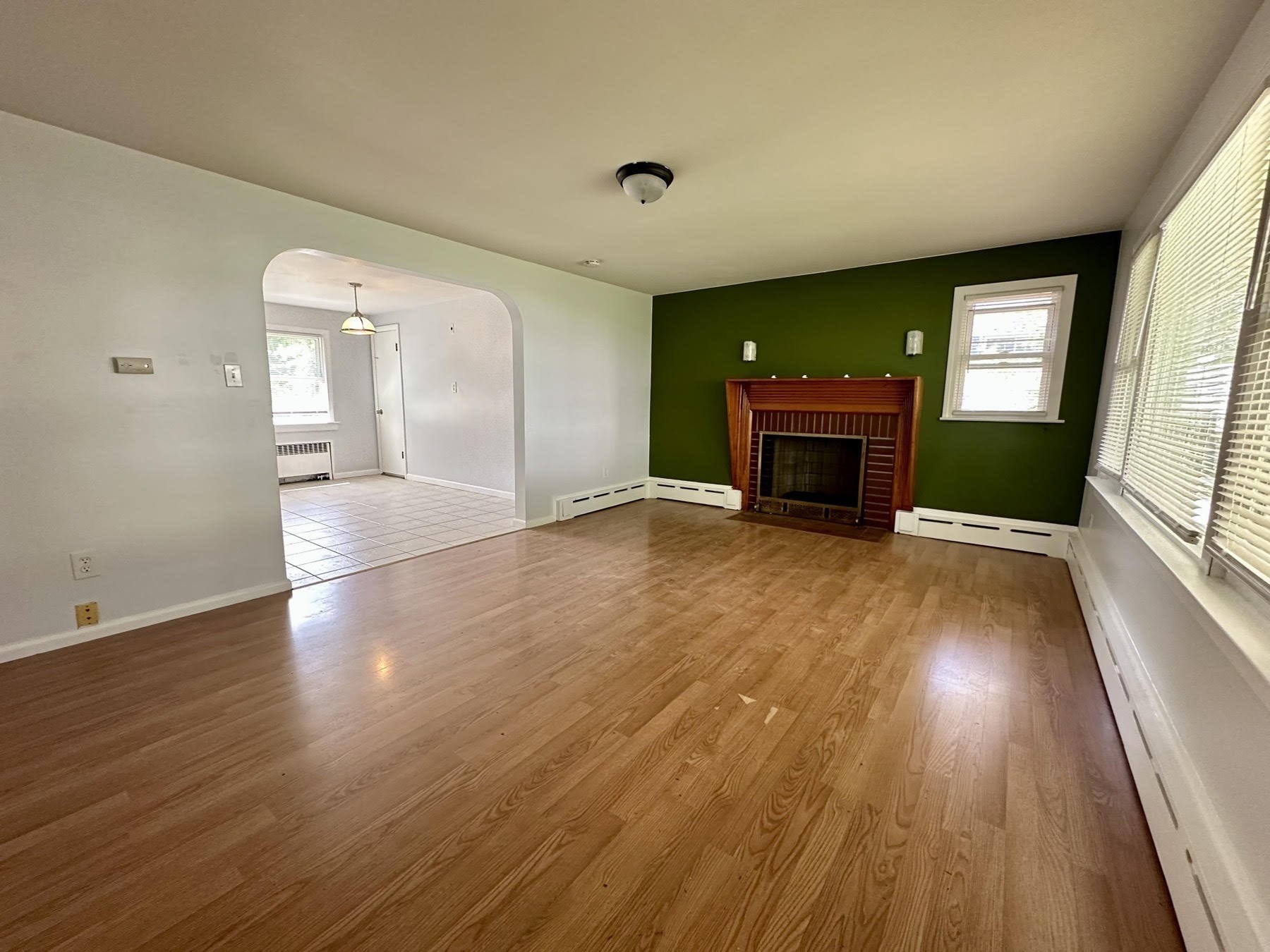 137 Carroll St, Springfield, MA 01108 - Image 6