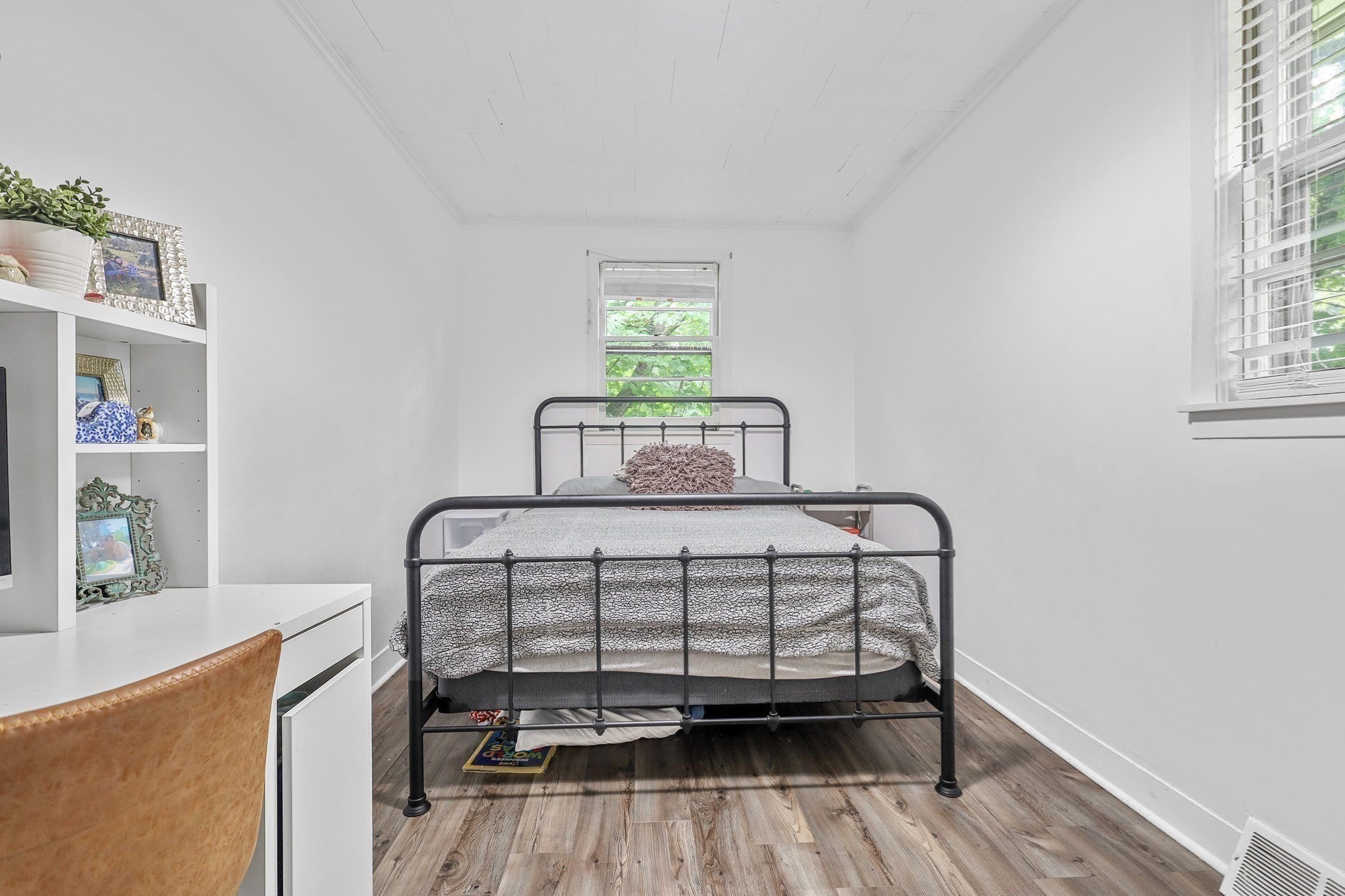 17 Pine St, Bellingham, MA 02019 - Image 11