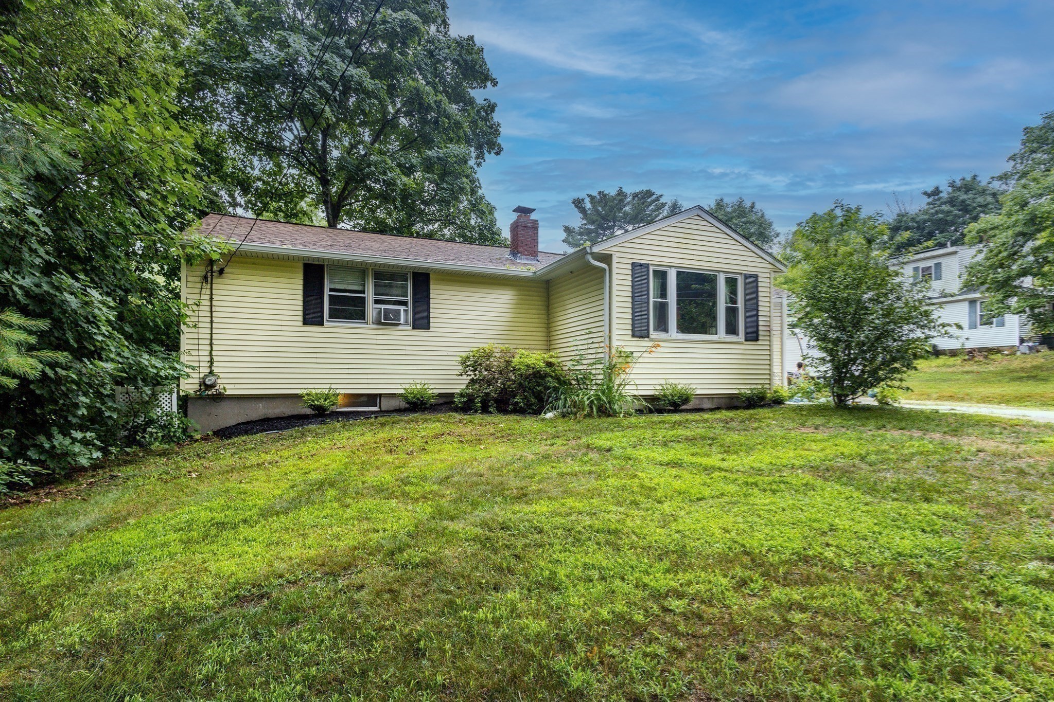 17 Pine St, Bellingham, MA 02019 - Image 16