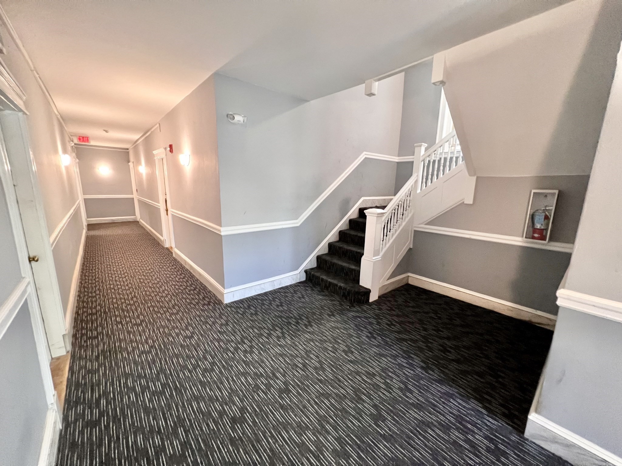 1669 Commonwealth Ave Unit 3, Brighton, Boston, MA 02135 - Image 2