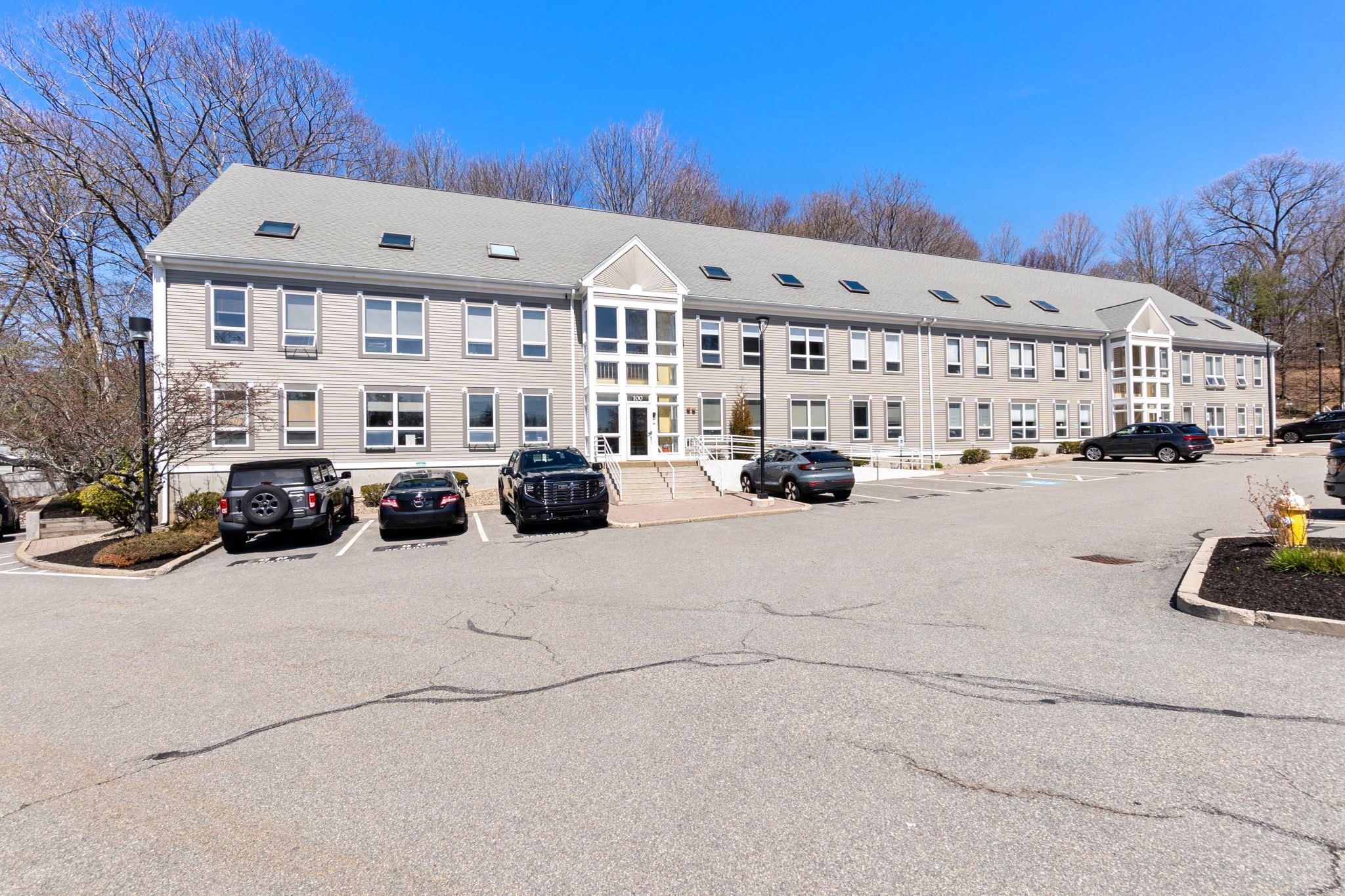 danvers - #73361480