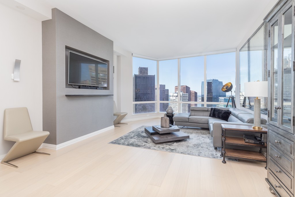 1 Franklin St #4207, Boston, MA 02110
