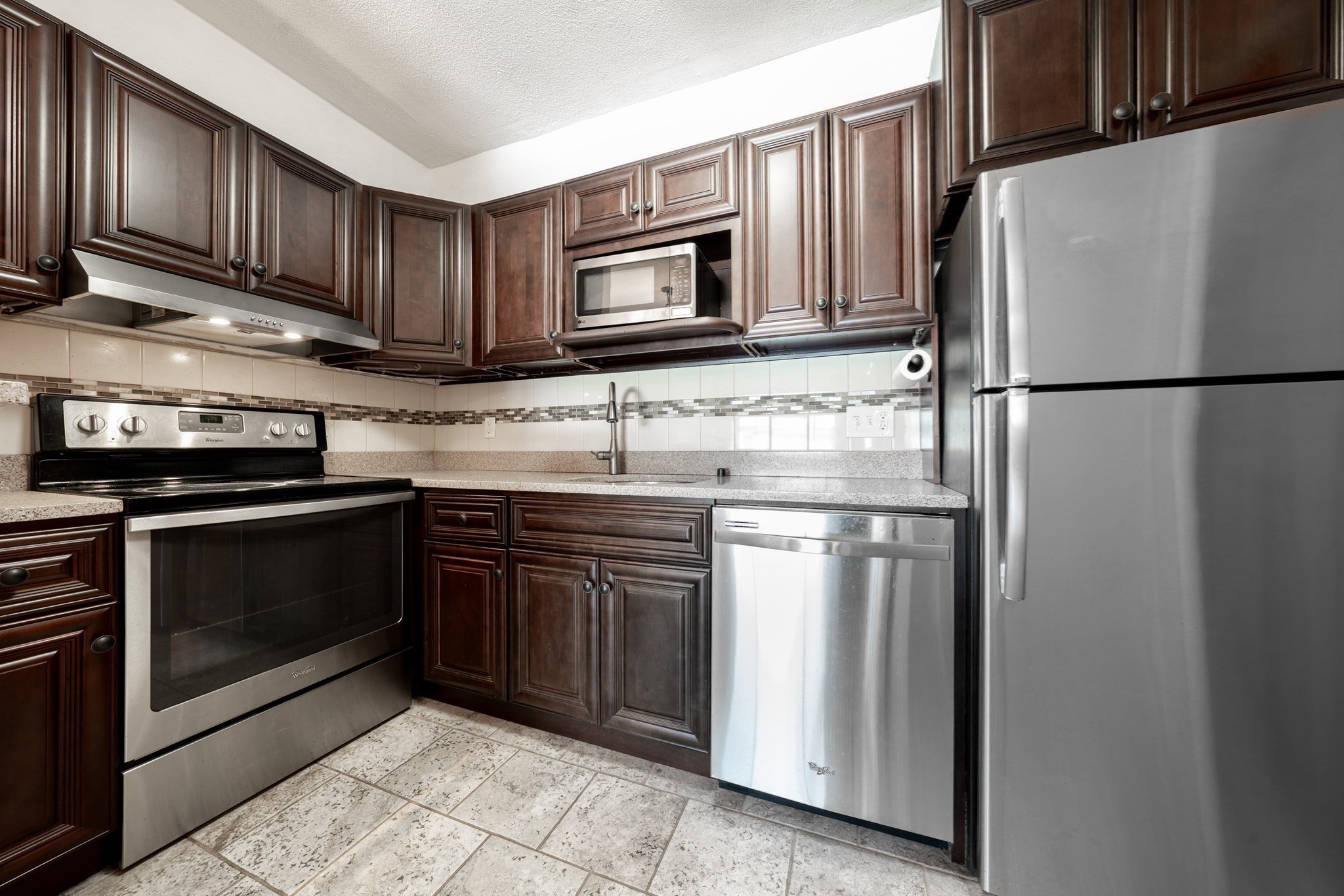 2 Larose Place Unit 13, Brighton, Boston, MA 02135 - Image 7