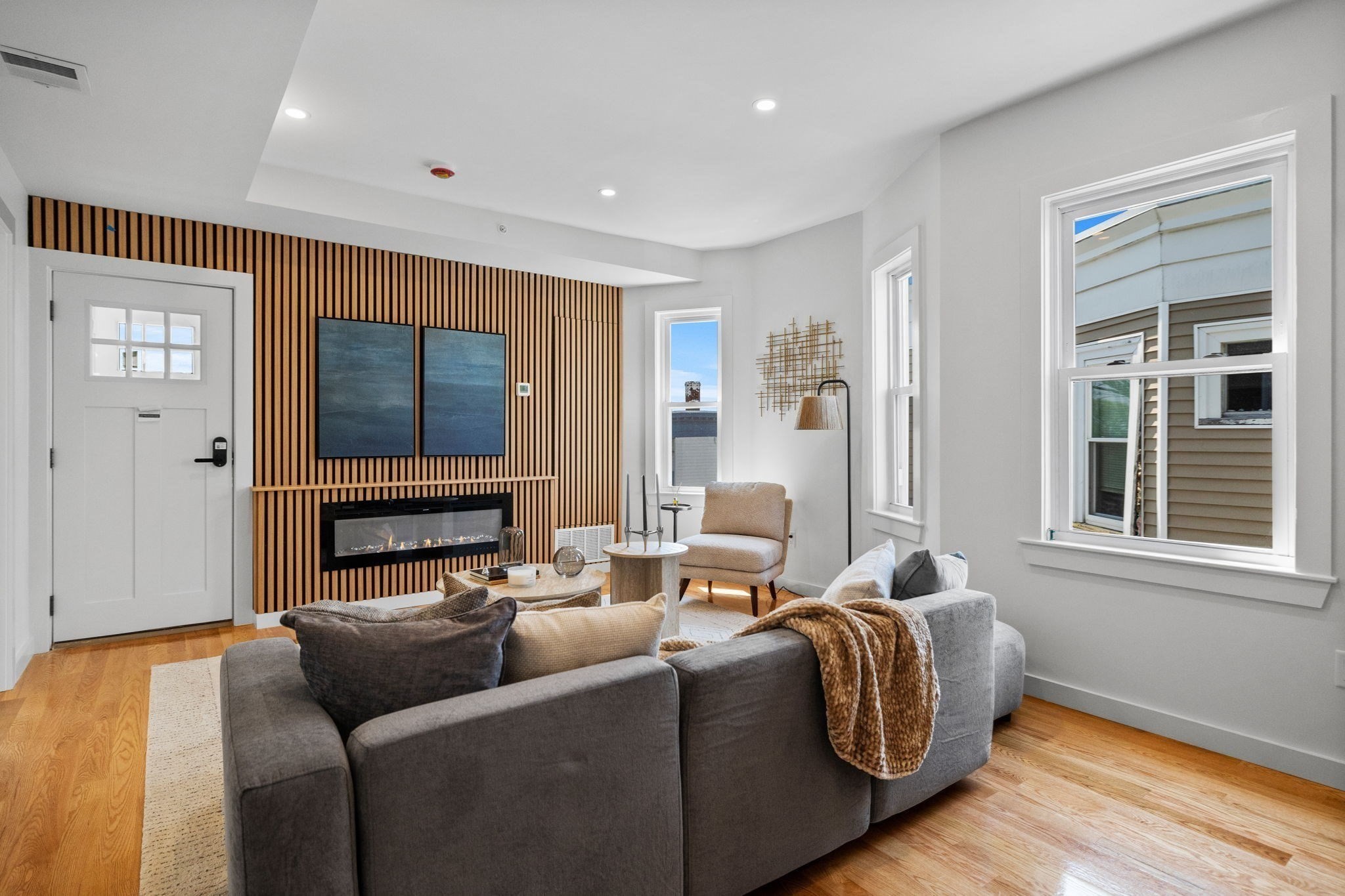 33 Kenberma Road Unit 3, Dorchester, Boston, MA 02124 - Image 4