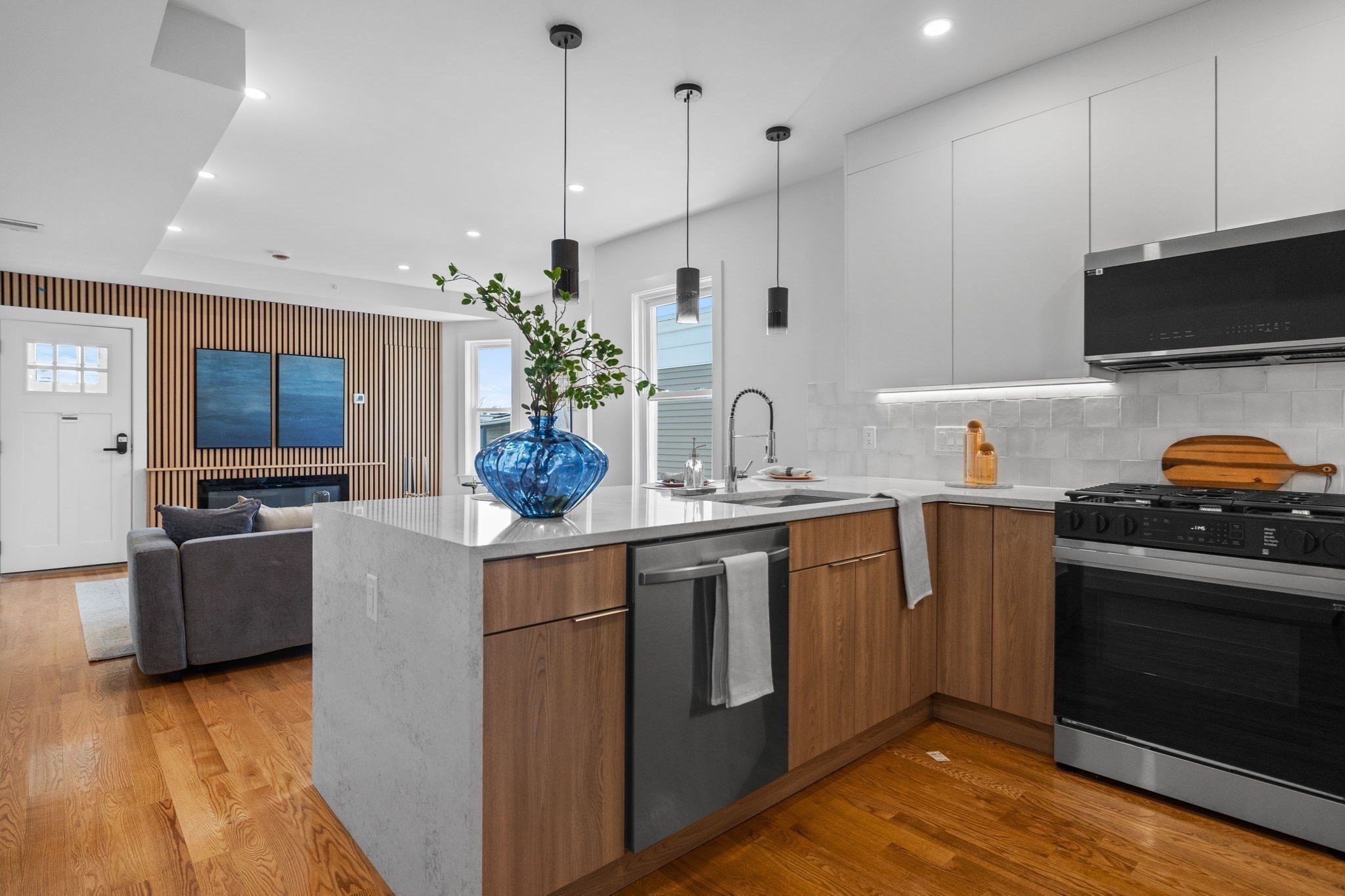 33 Kenberma Road Unit 3, Dorchester, Boston, MA 02124 - Image 7