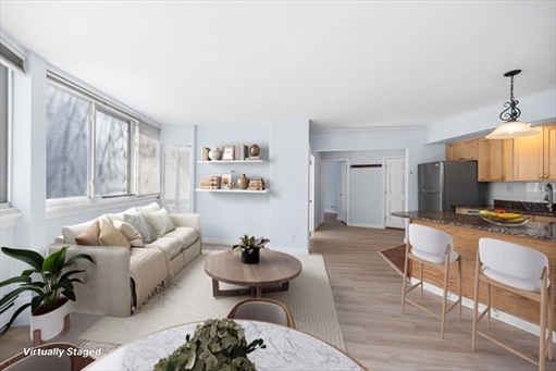 512-516 Green St, Apt 1D