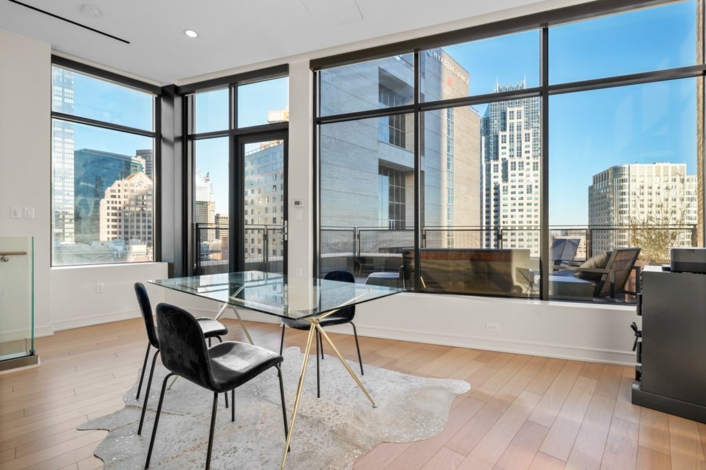 downtown - #73363171