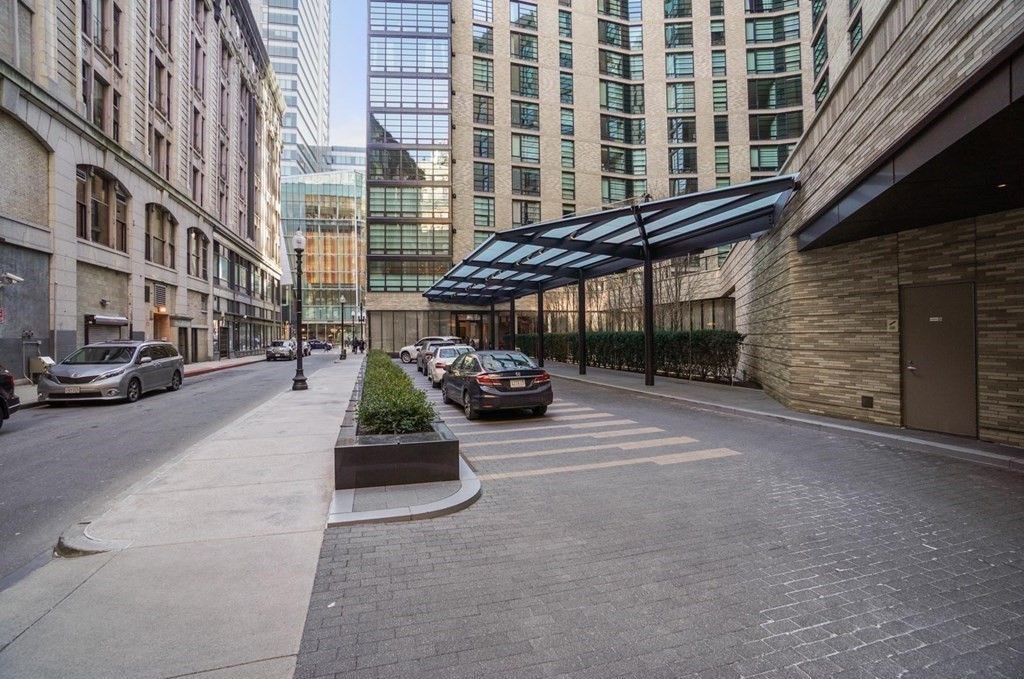 downtown - #73363171
