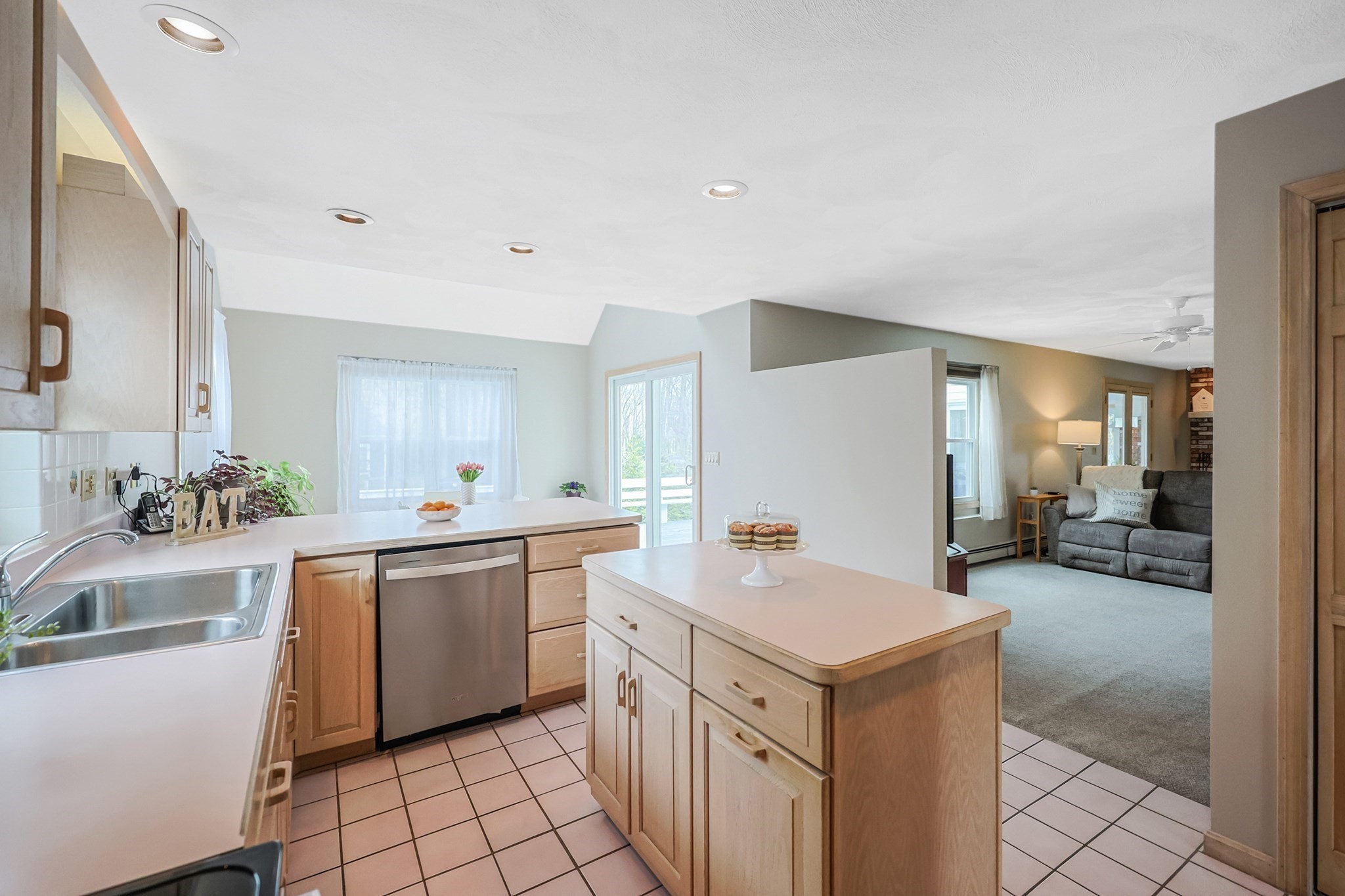 north-attleboro - #73363855