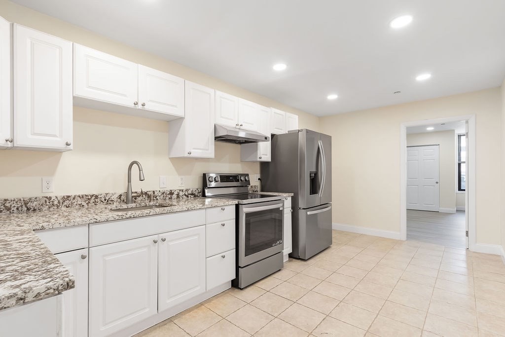566 Commonwealth Unit L101, Boston - Fenway, MA 02215
