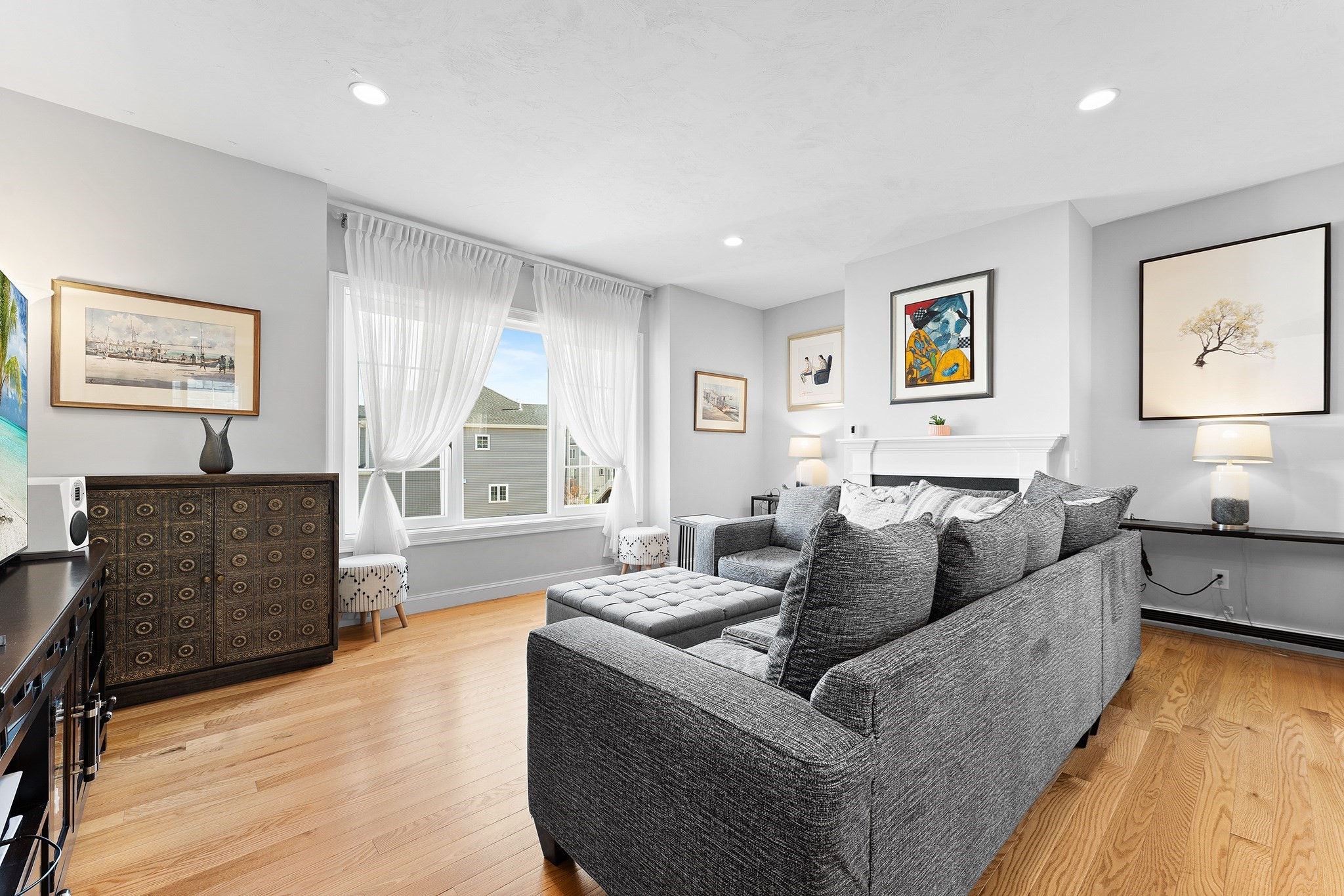 uxbridge - #73364218