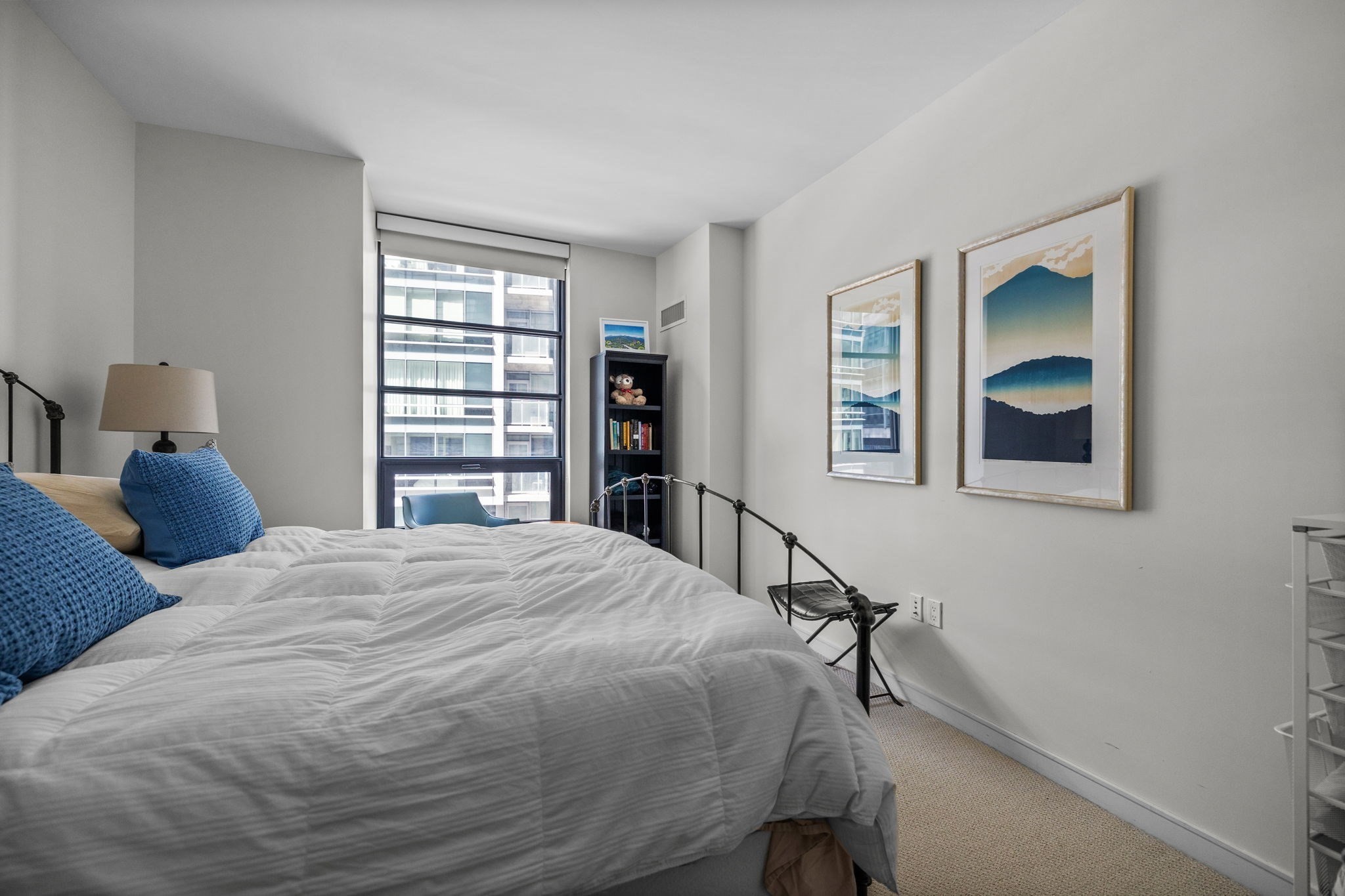 downtown - #73364305