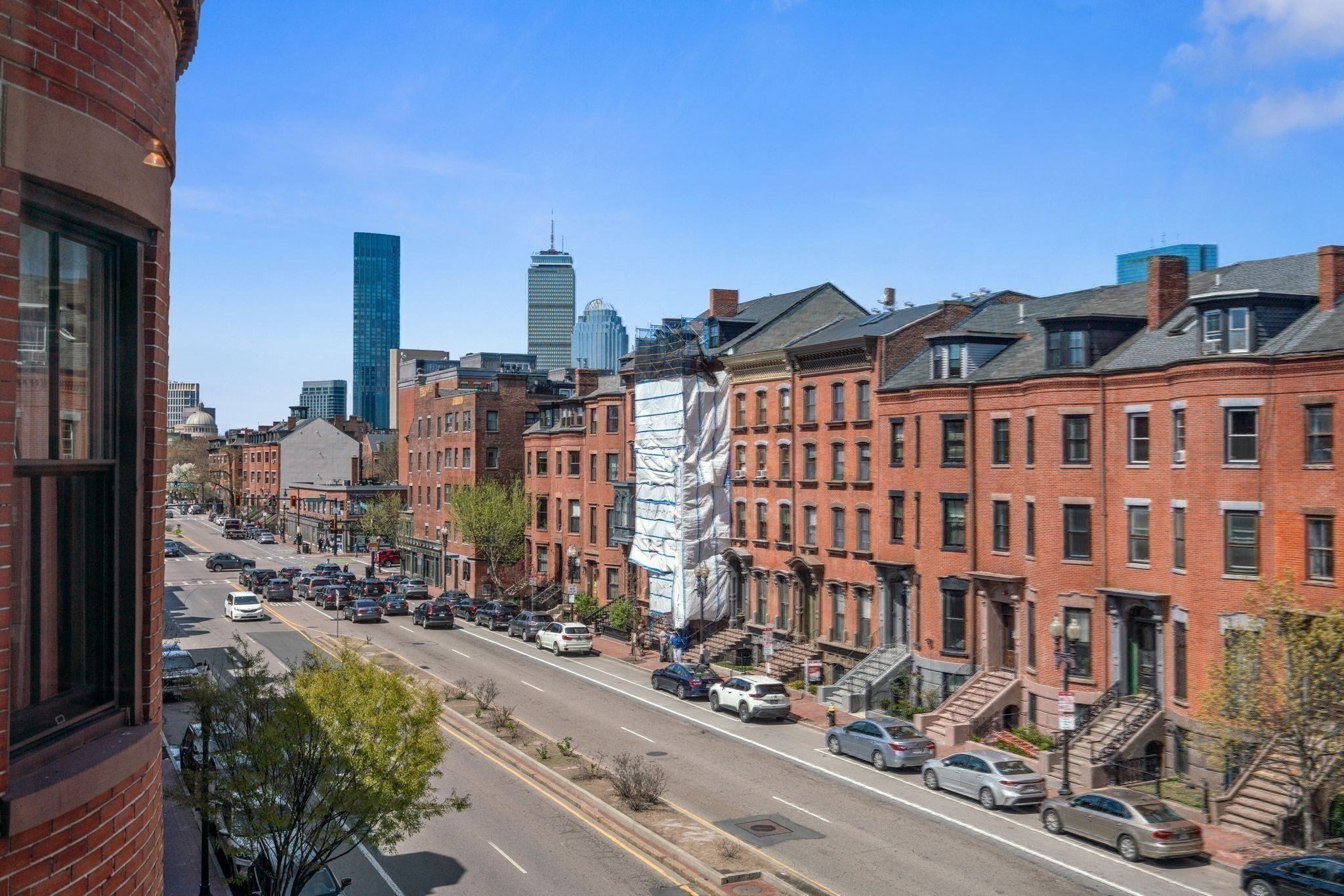 roxbury - #73364804