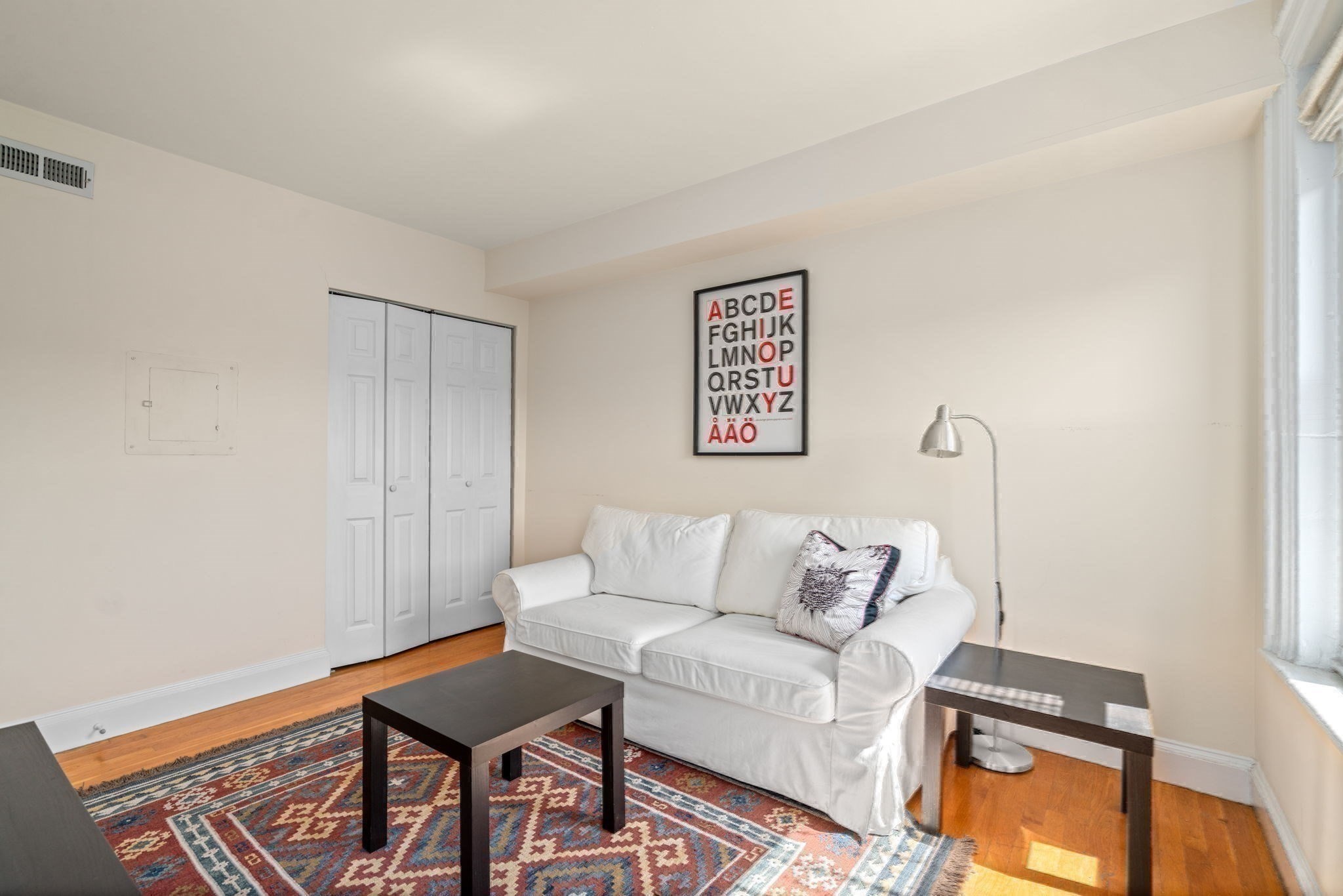 roxbury - #73364804