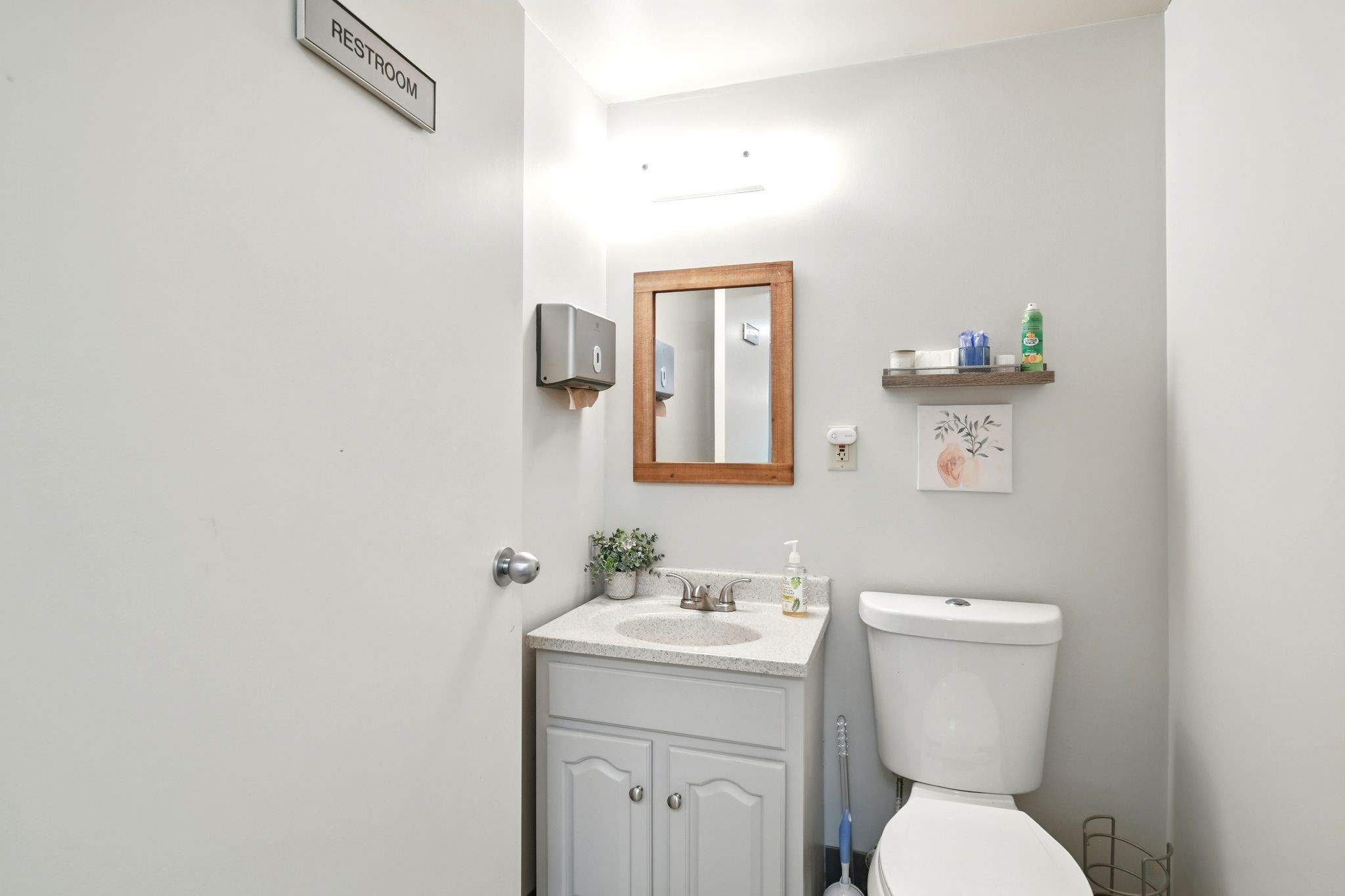 200 N Main St Unit 11, East Longmeadow, MA 01028 - Image 26