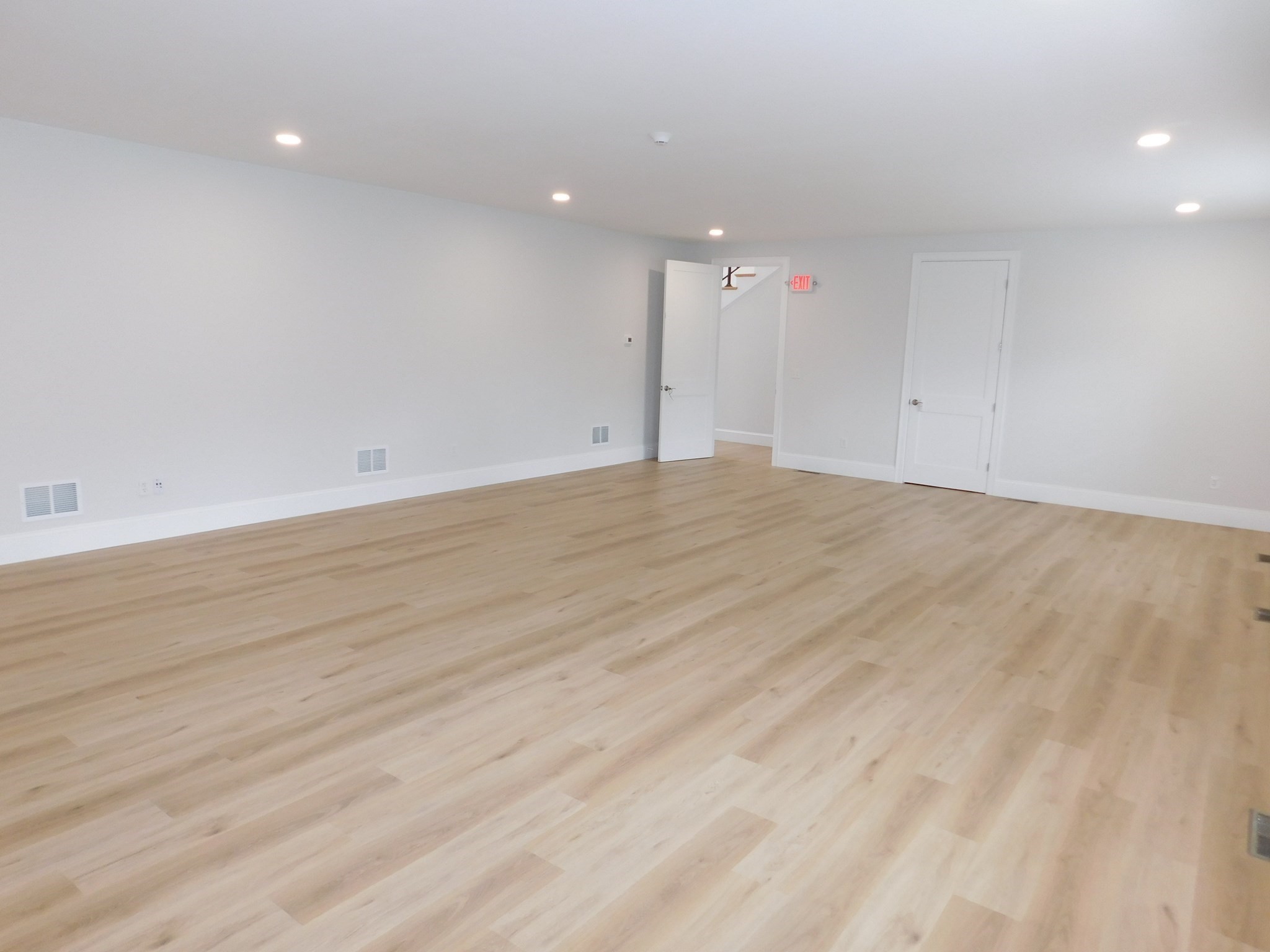25 Lake Street Unit 3, Seekonk, MA 02771 - Image 2