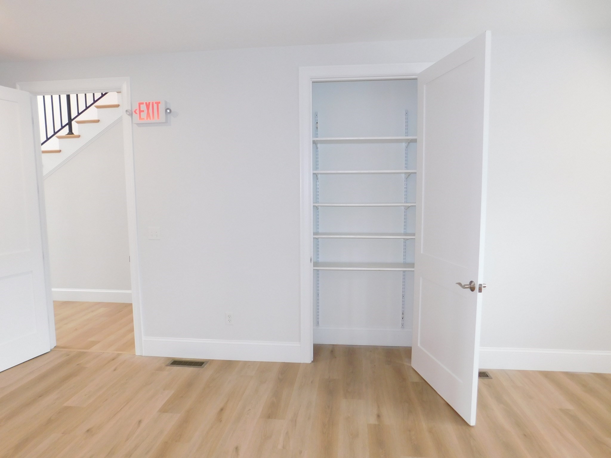 25 Lake Street Unit 3, Seekonk, MA 02771 - Image 5