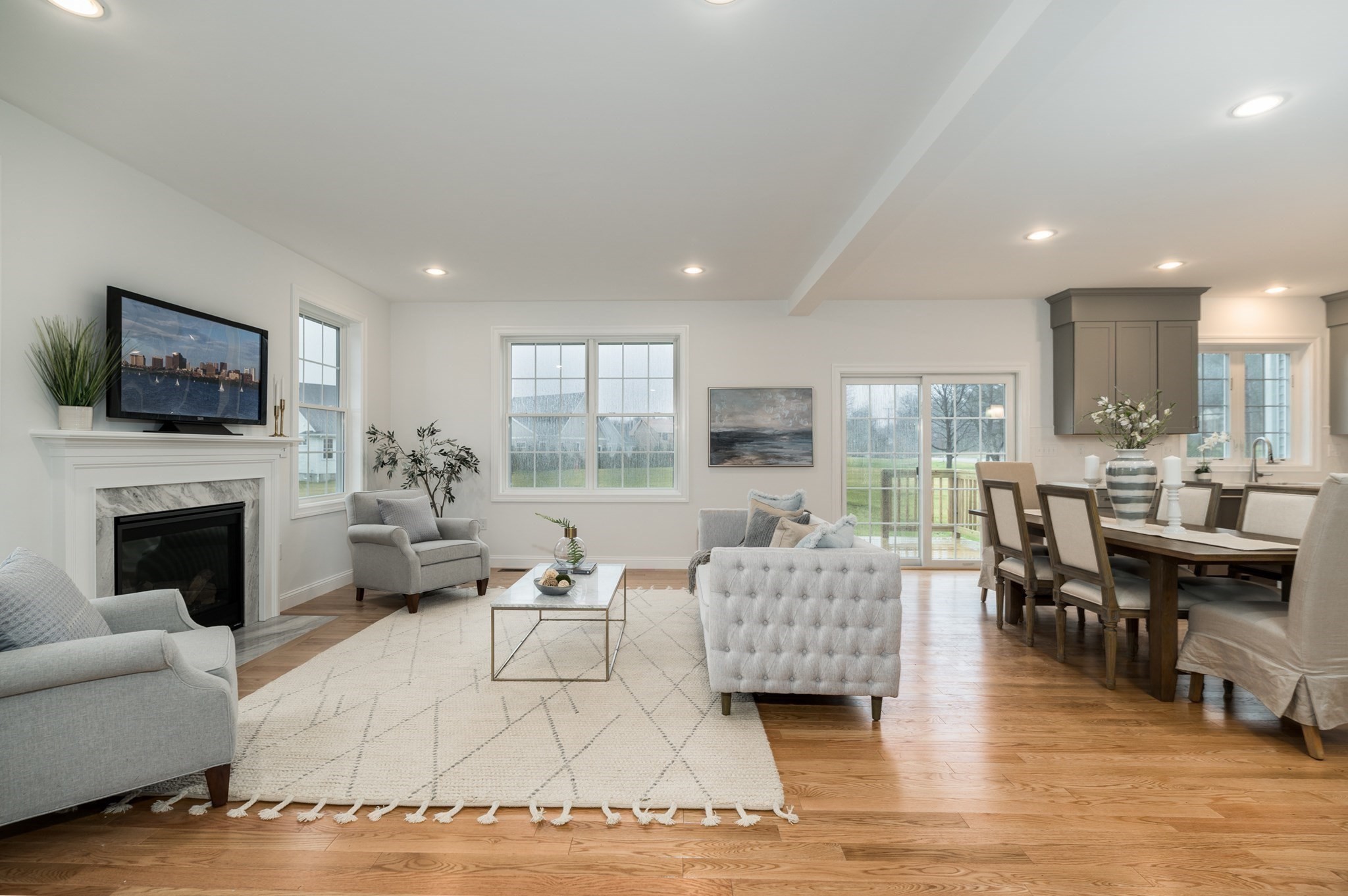 stoneham - #73365638