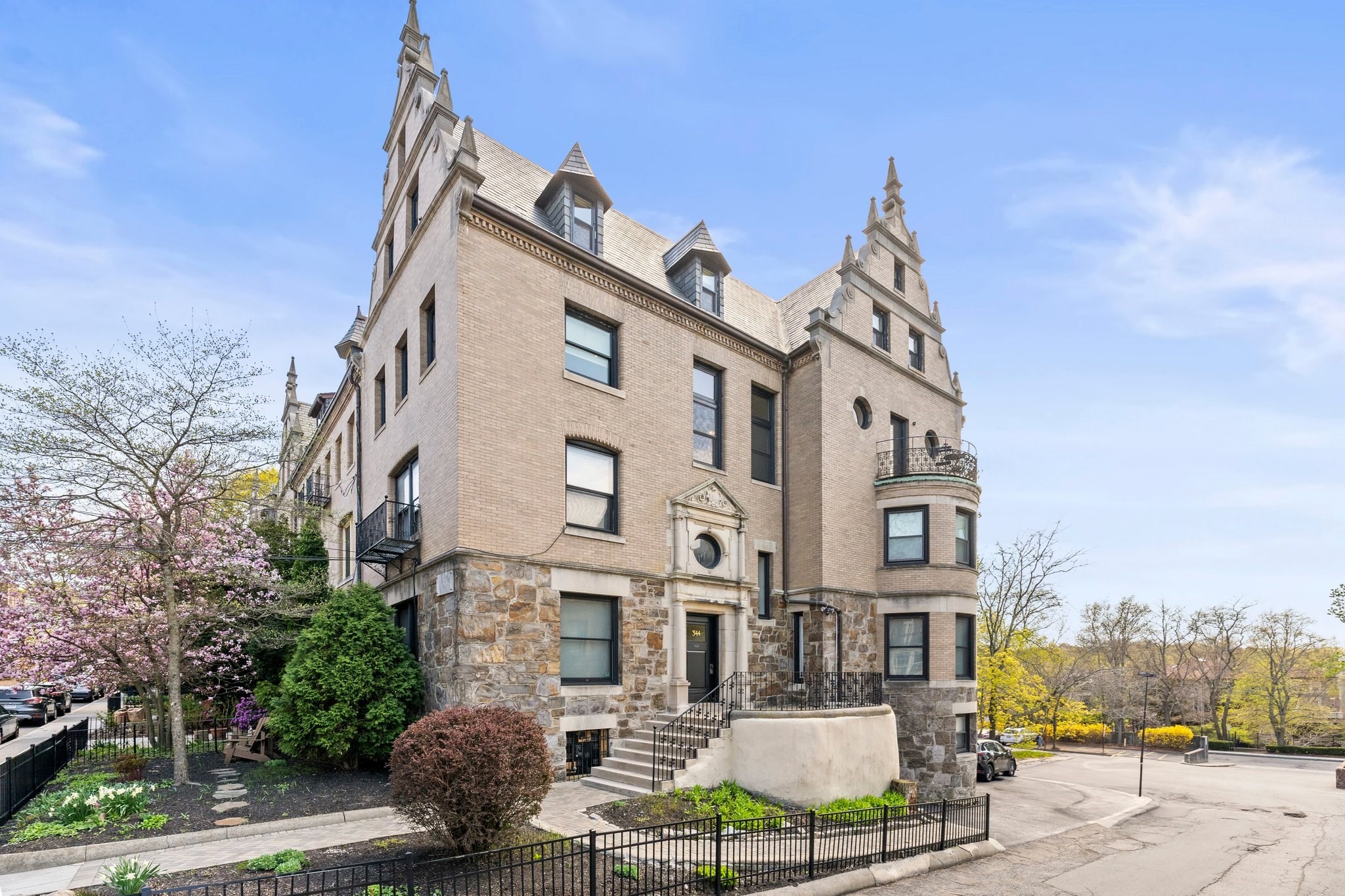 344 Tappan Unit 3, Brookline, MA 02445