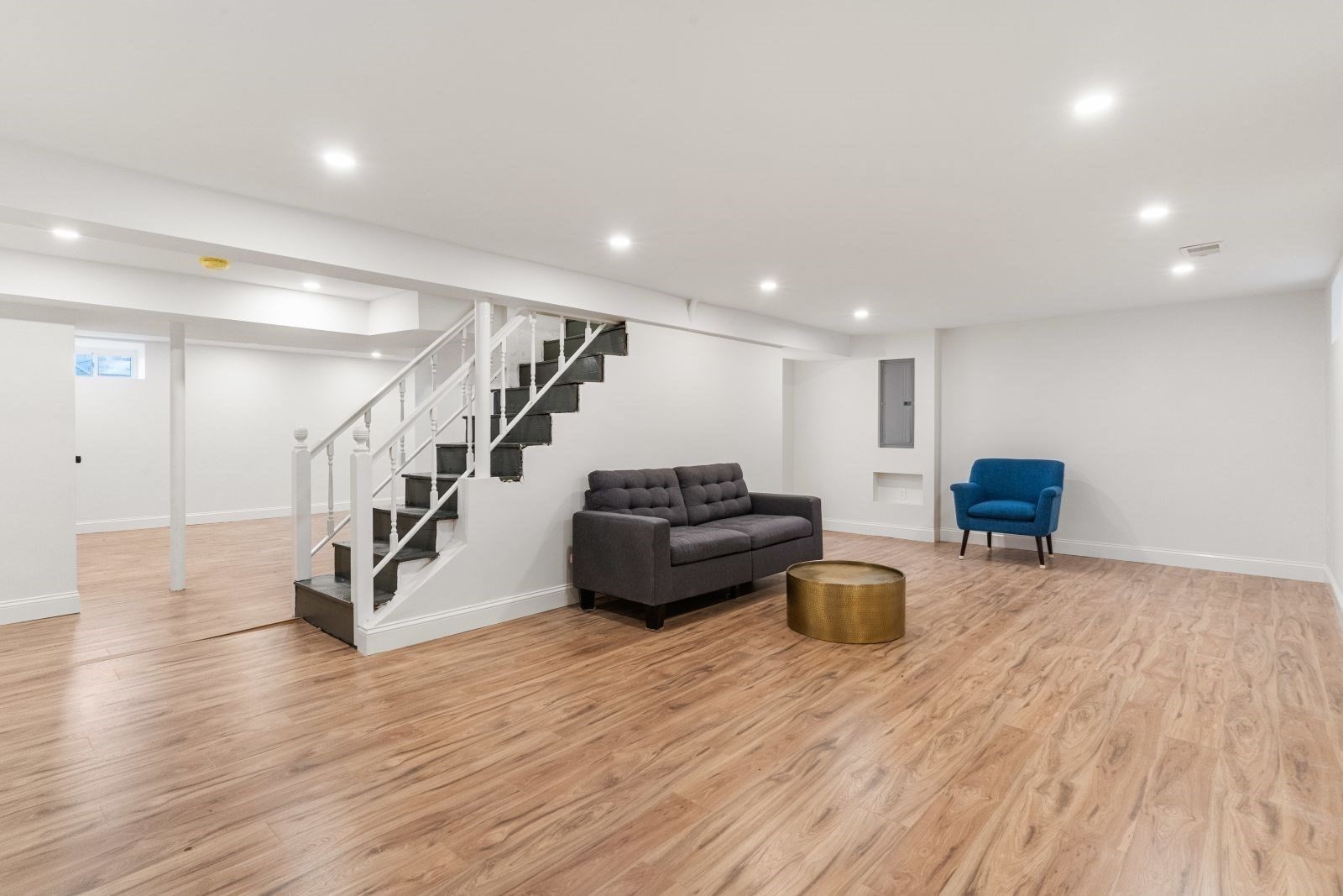 west-roxbury - #73367001