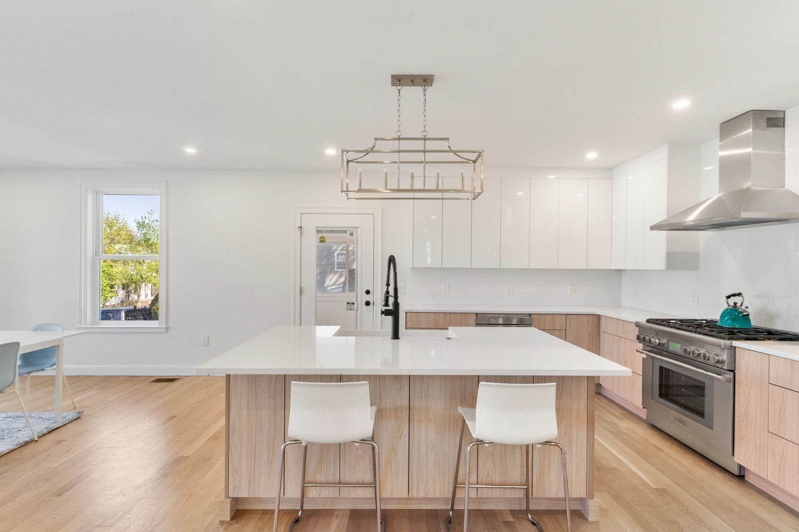 west-roxbury - #73367001