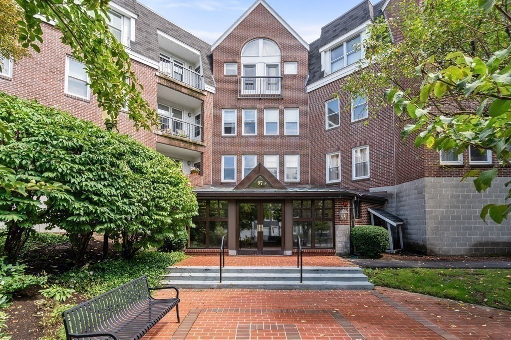 west-roxbury - #73367073