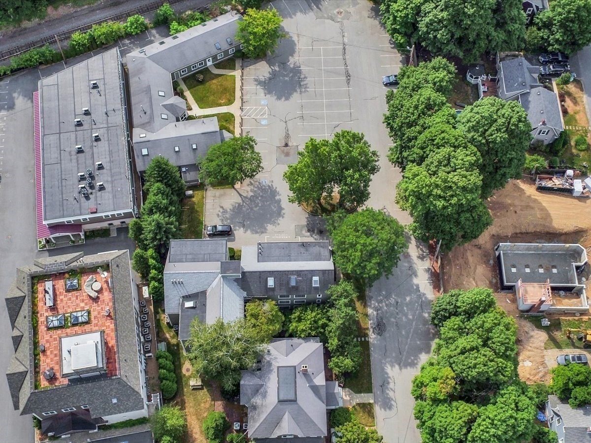 205 Willow St, Hamilton, MA 01982 - Image 9