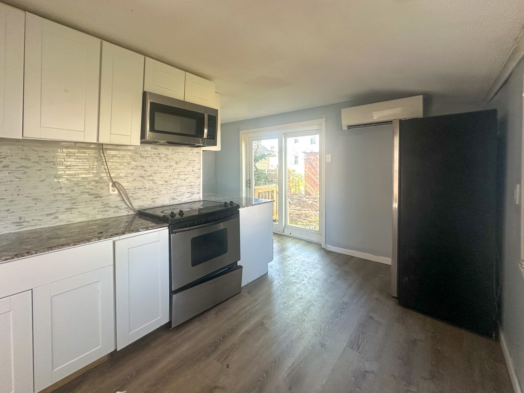 120 Hampden St, West Springfield, MA 01089 - Image 13