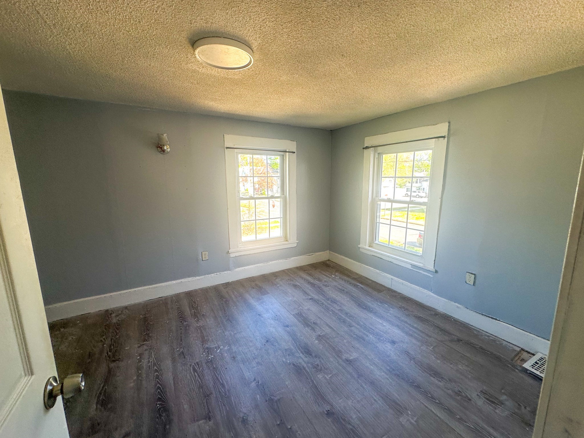 120 Hampden St, West Springfield, MA 01089 - Image 16