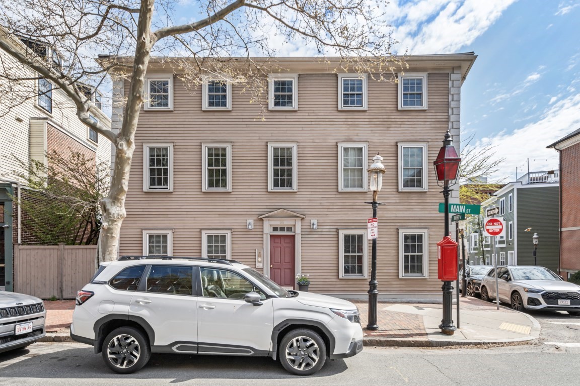55 Main Street Unit 2, Boston - Charlestown, MA 02129