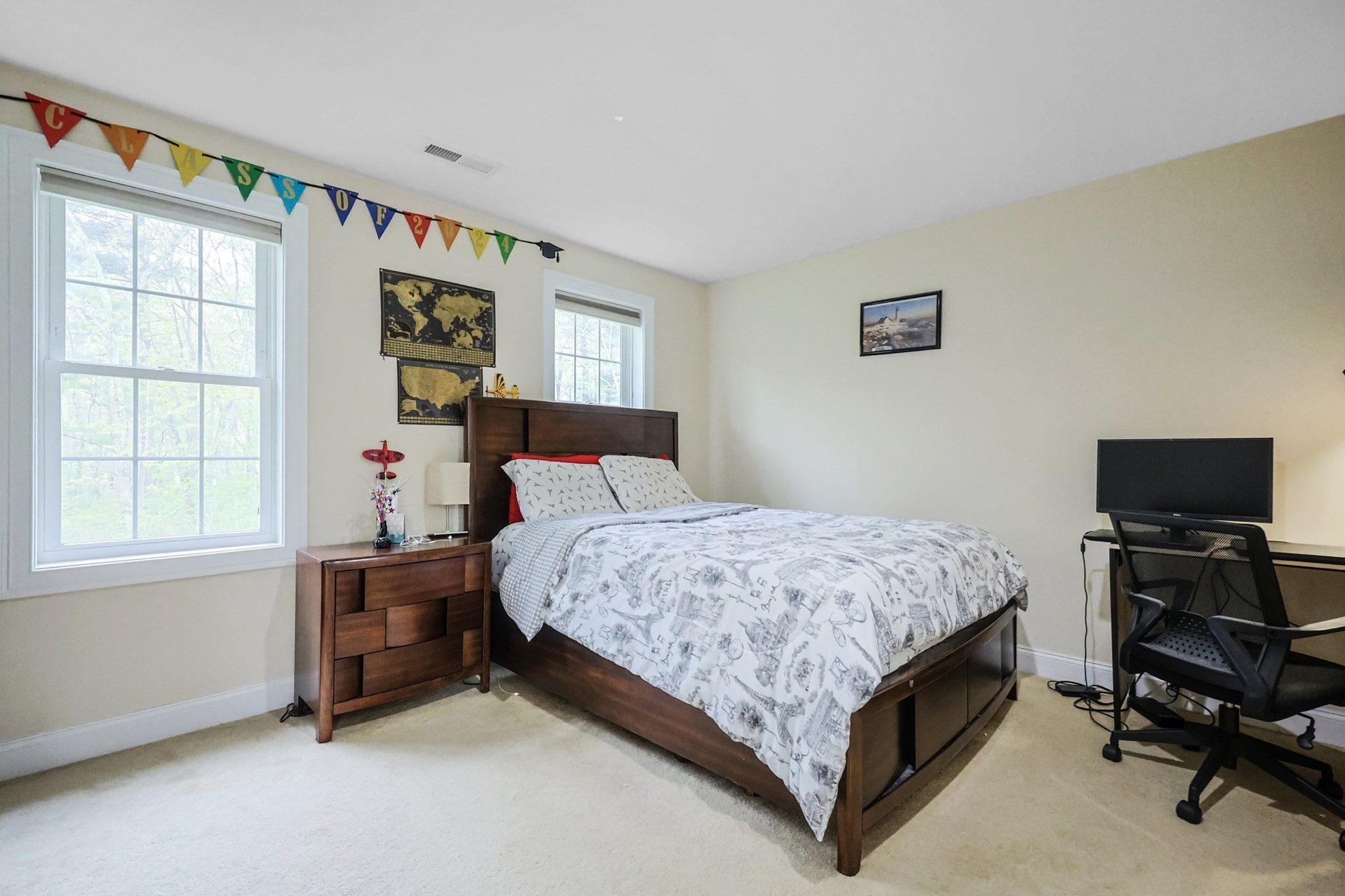 holliston - #73370071