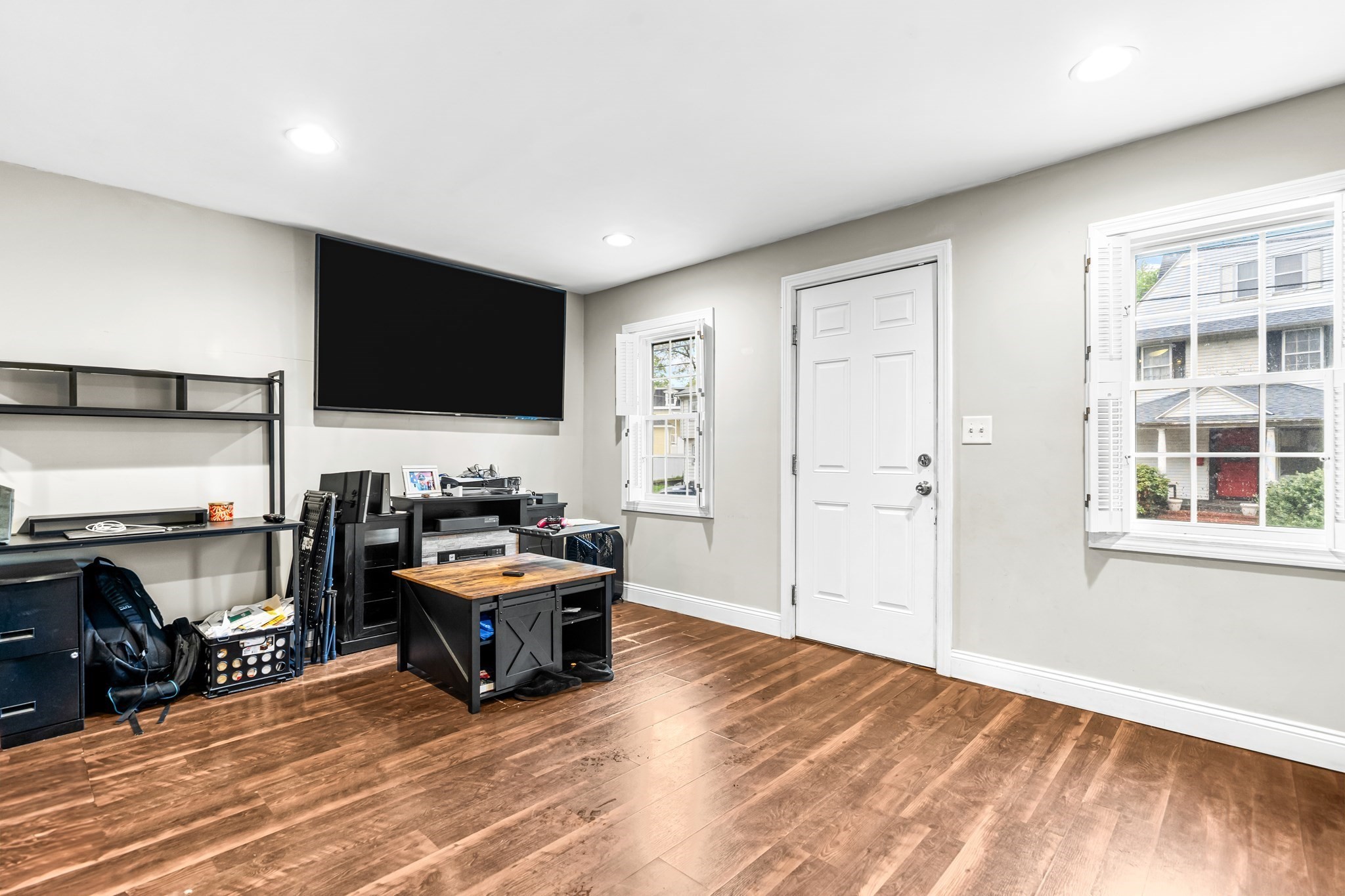 stoneham - #73370286