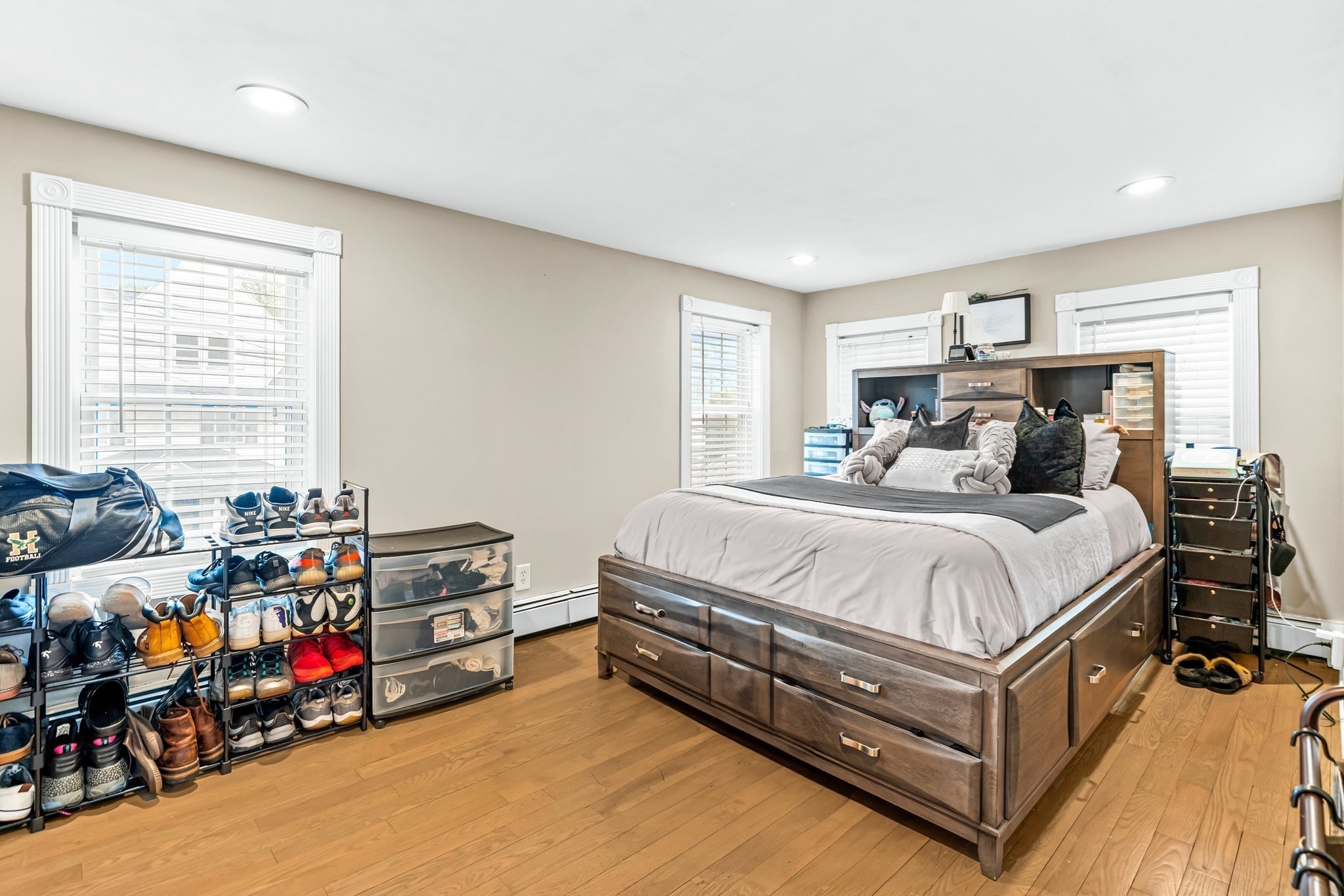 stoneham - #73370286