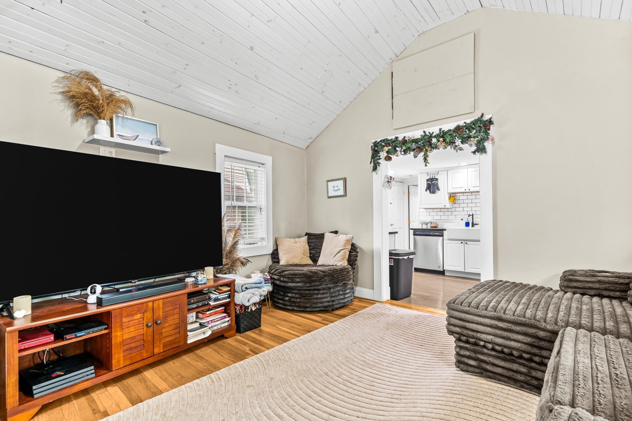 stoneham - #73370286
