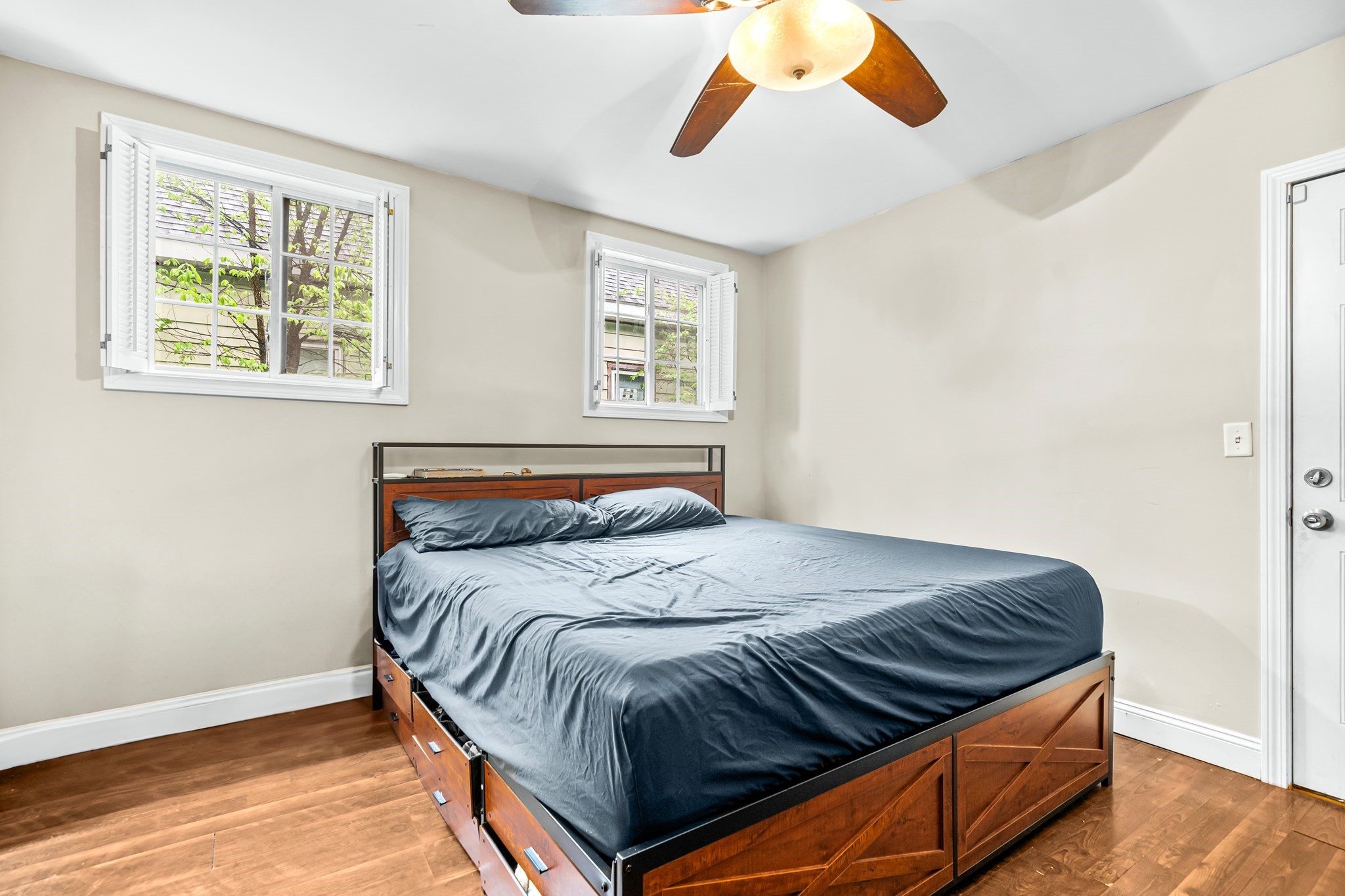 stoneham - #73370286