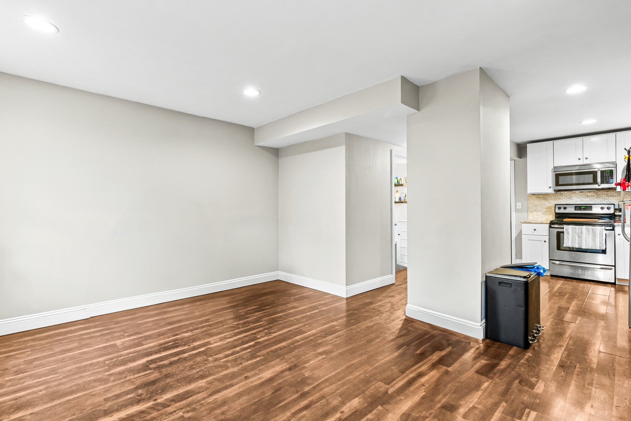 stoneham - #73370286