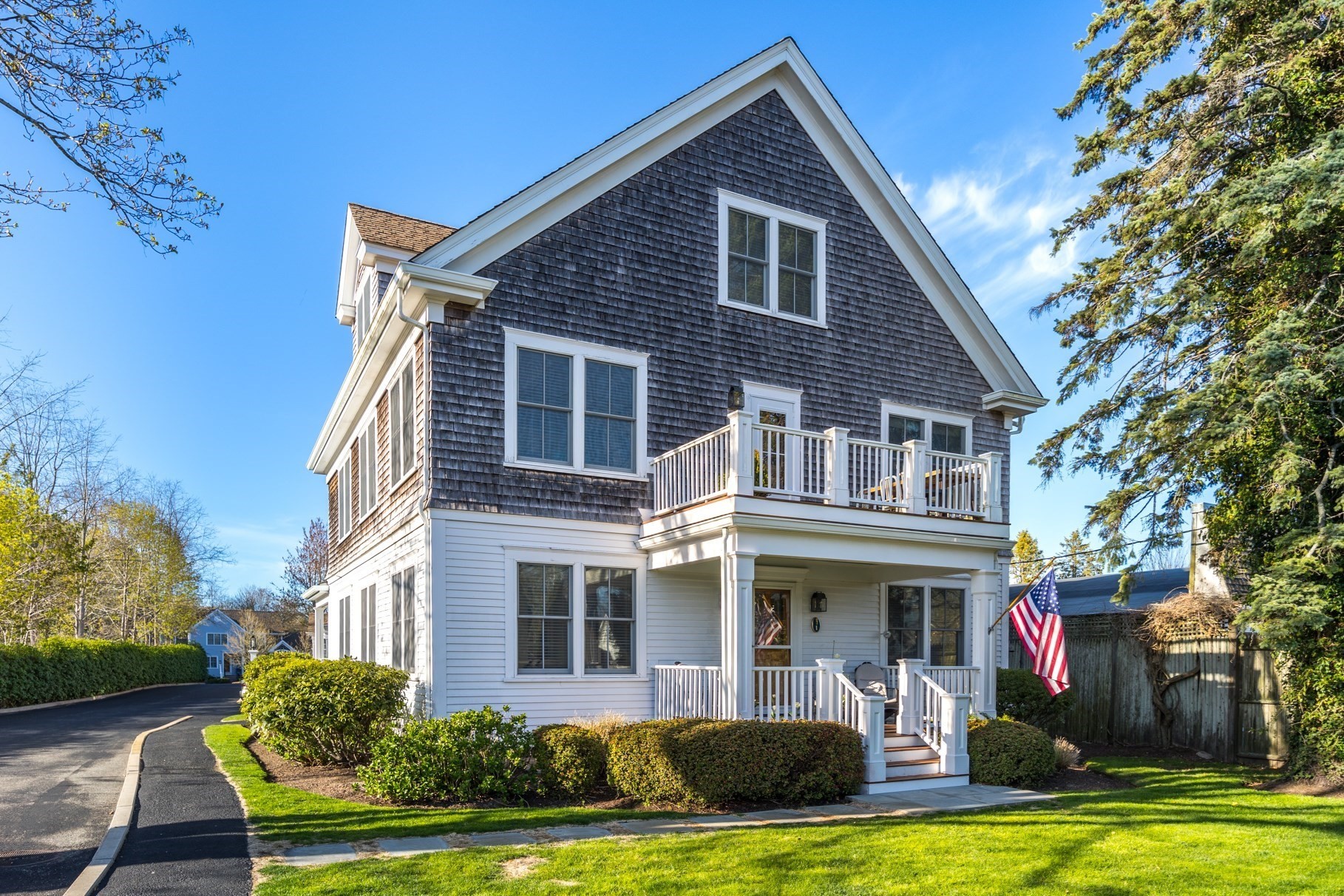 480 Main St #1, Falmouth, MA 02540