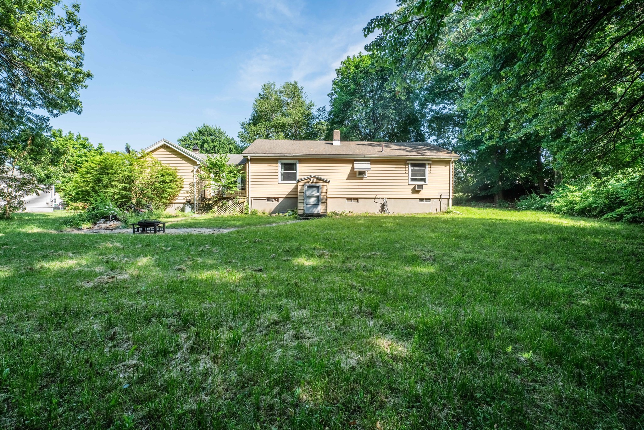 chicopee - #73370648