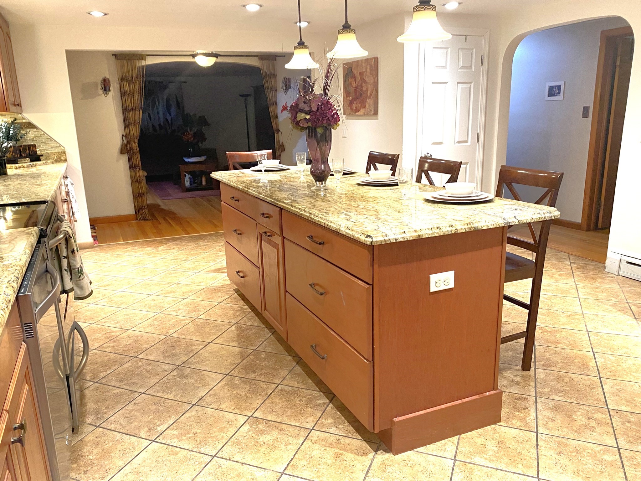 chicopee - #73370648